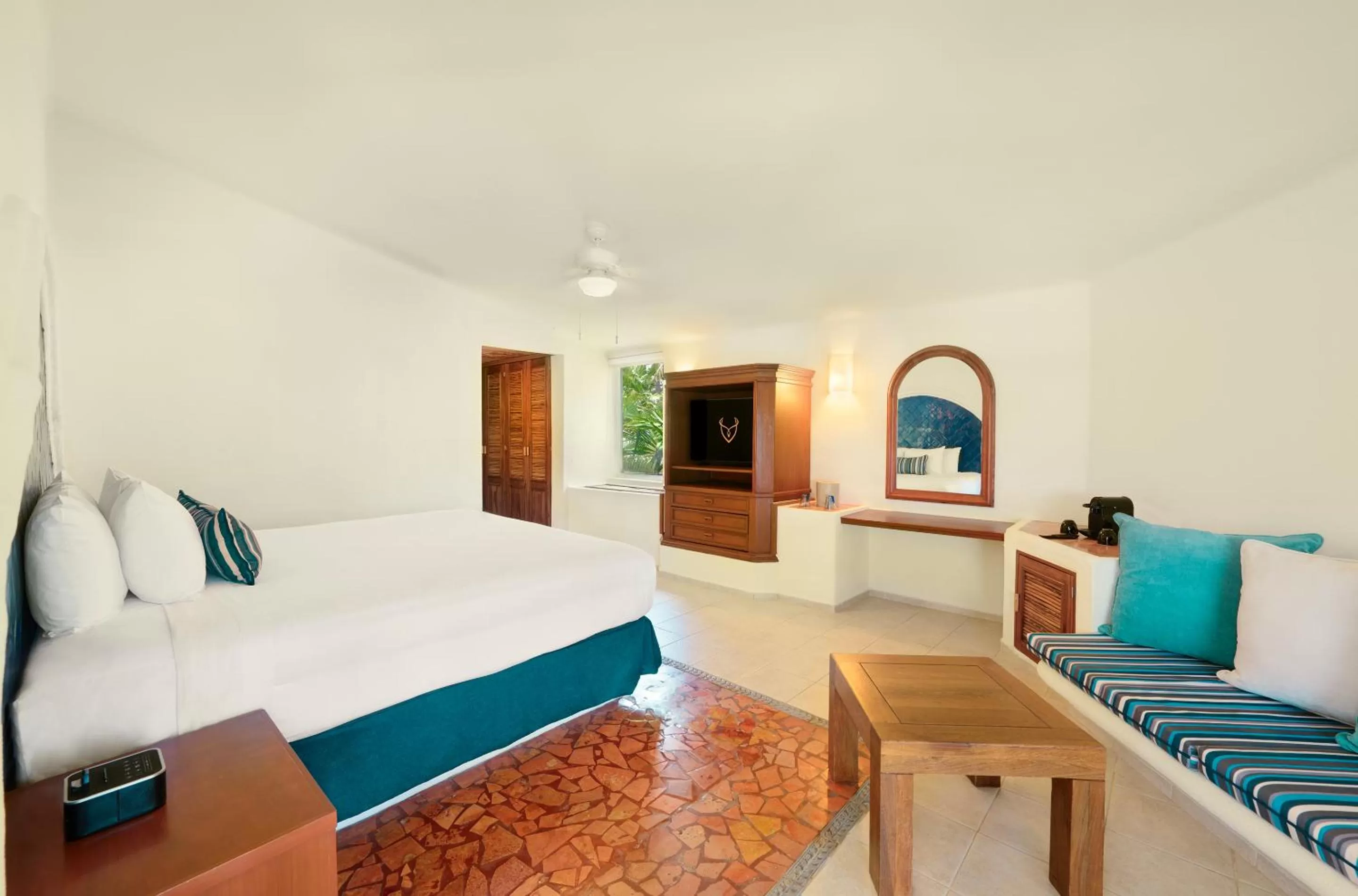 Bed in Desire Riviera Maya Pearl Resort All Inclusive - Couples Only