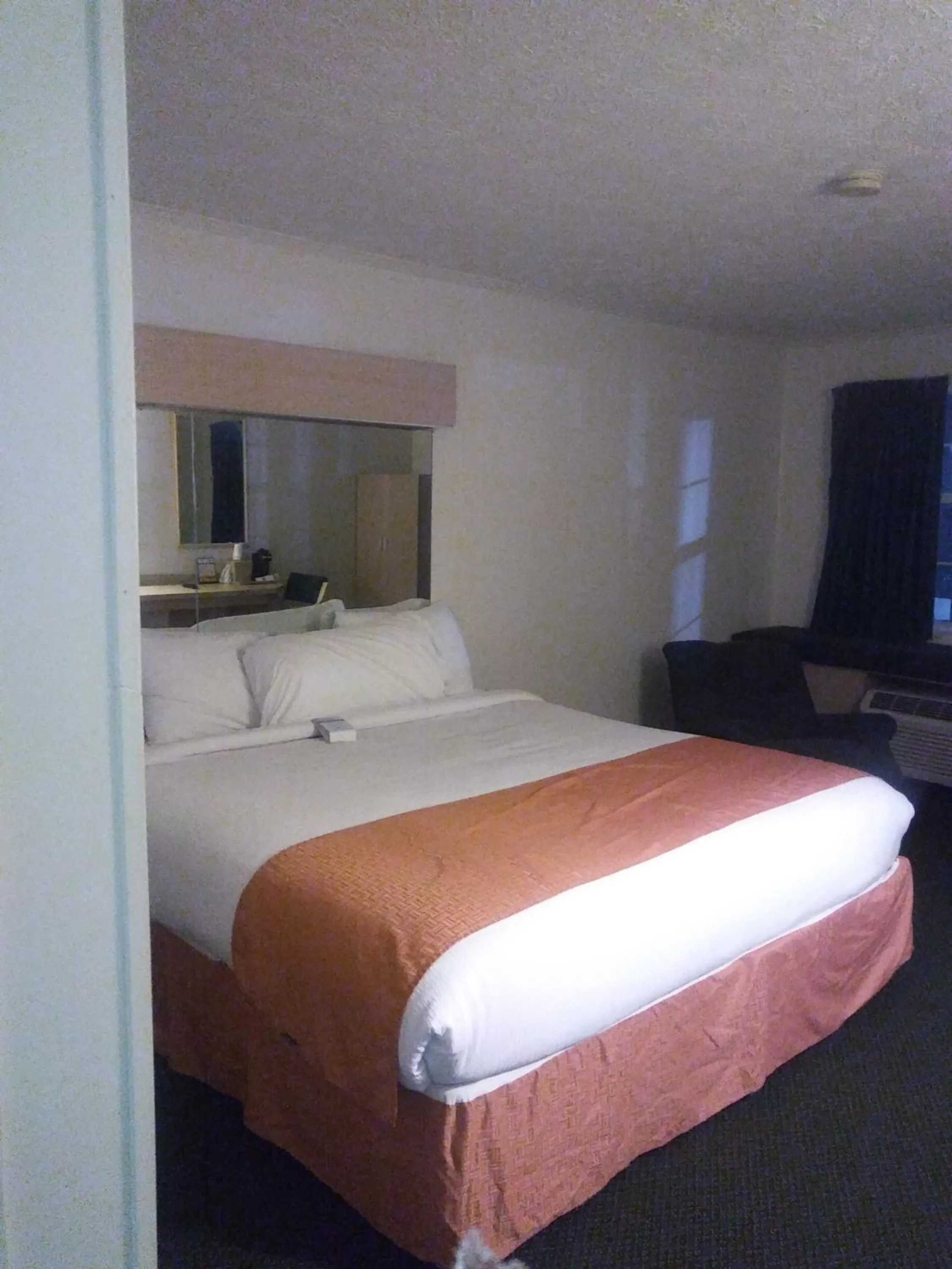 Bed in Microtel Inn by Wyndham Athens