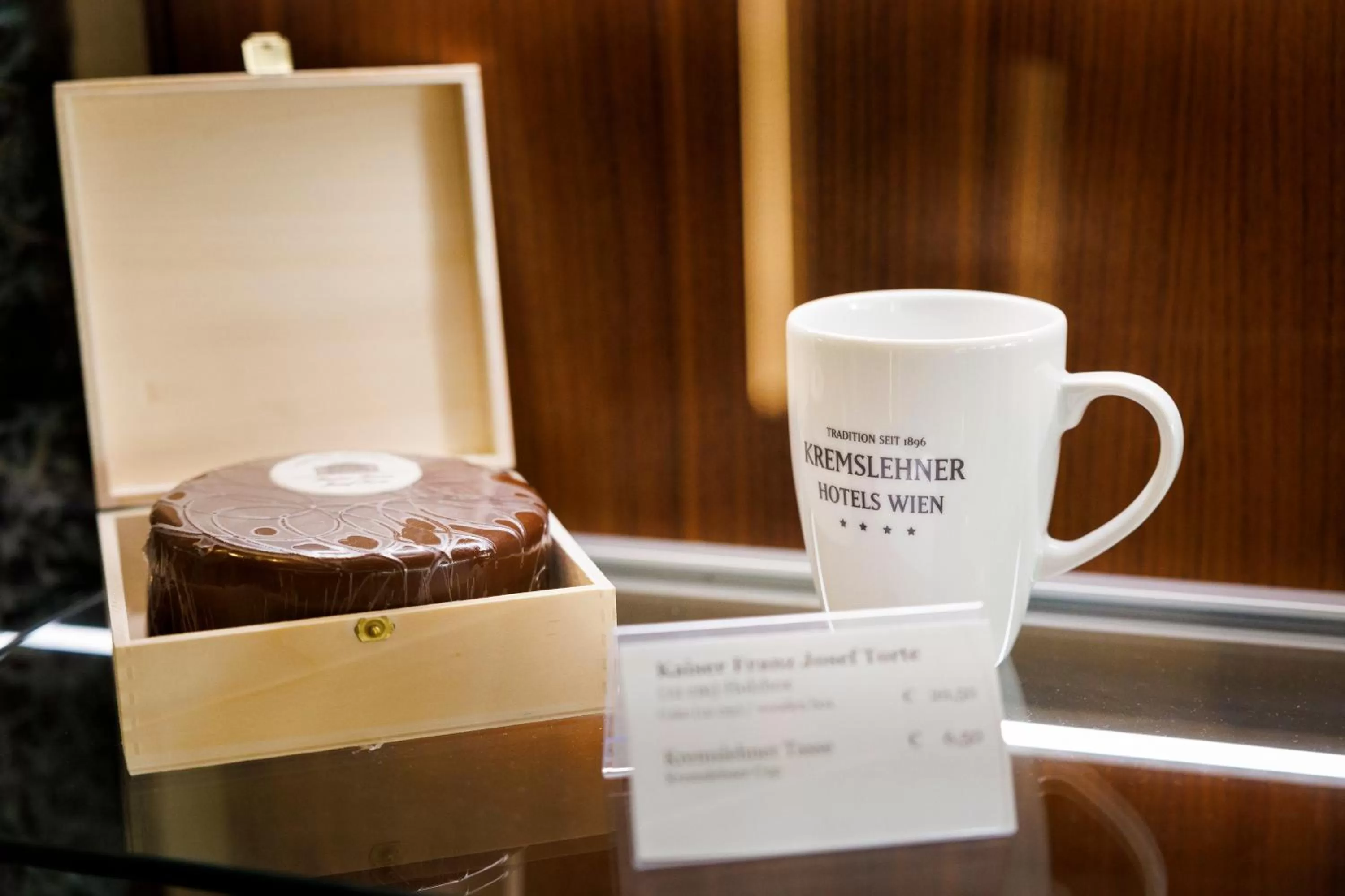 Lobby or reception in Hotel Royal