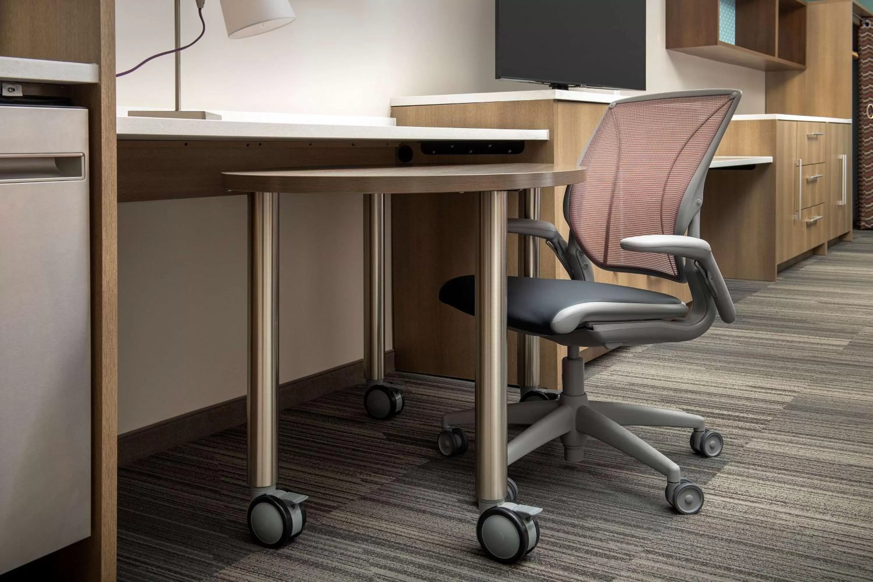 hair dresser in Home2 Suites By Hilton Kenner New Orleans Arpt