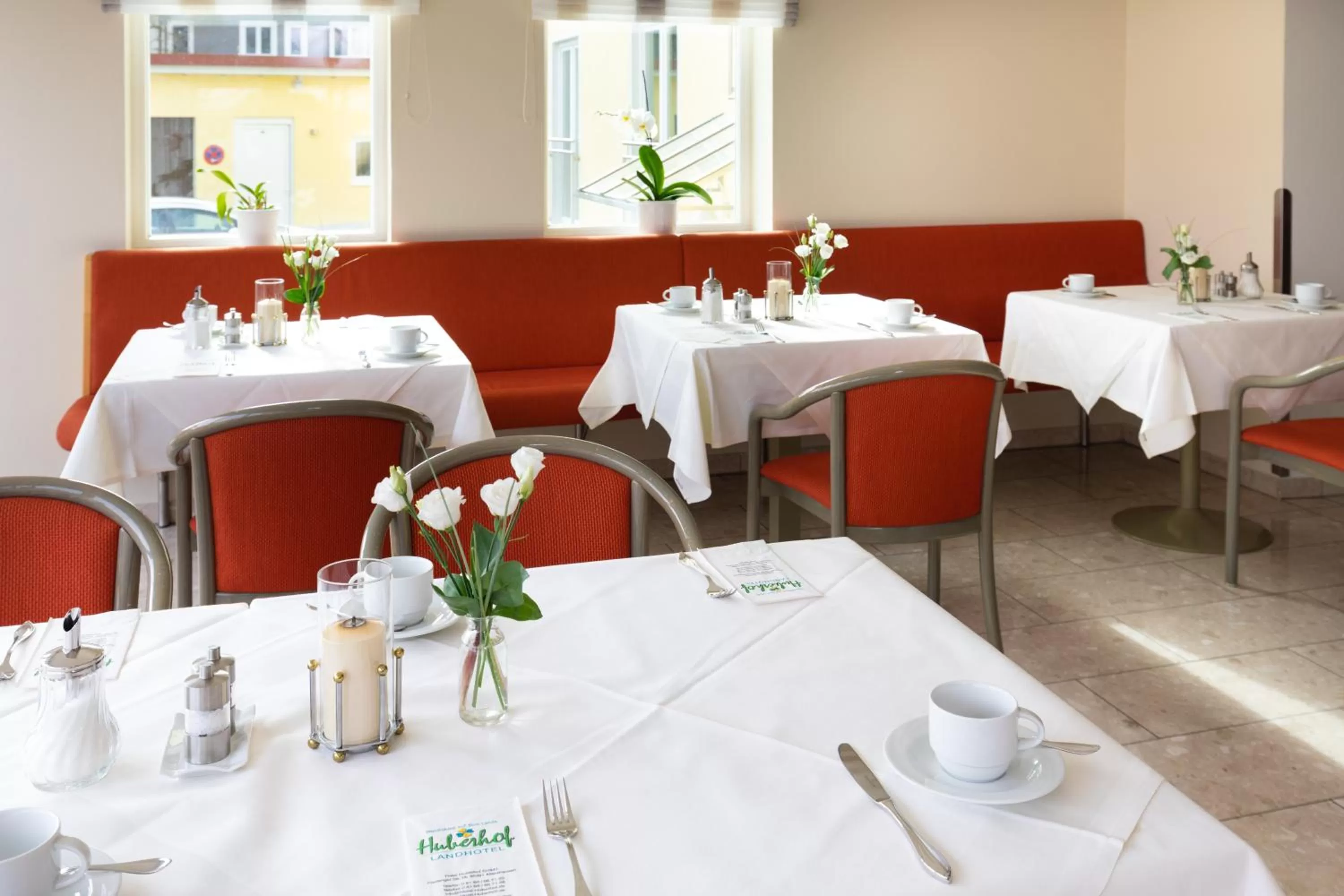 Restaurant/places to eat in Landhotel-Restaurant Huberhof Allershausen
