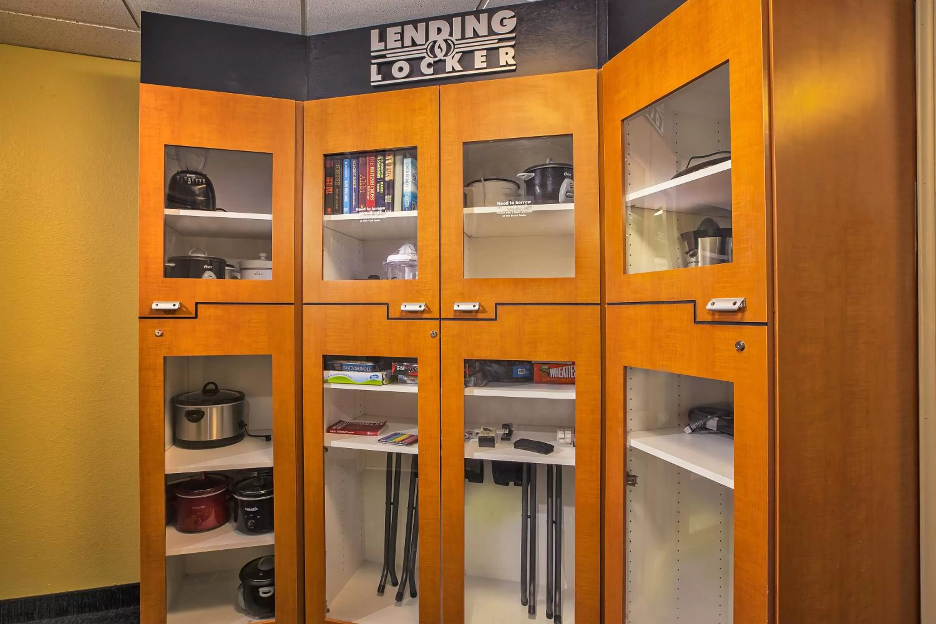 Decorative detail in Candlewood Suites Indianapolis Northeast by IHG