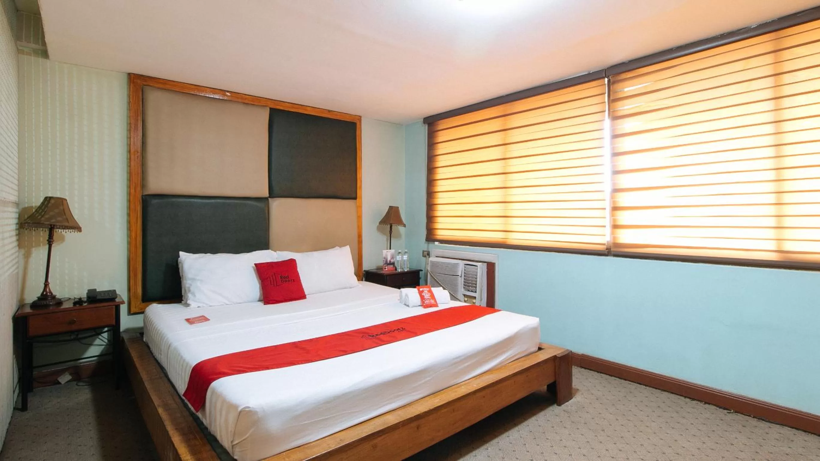 Bedroom, Bed in RedDoorz at Timog Avenue Quezon City
