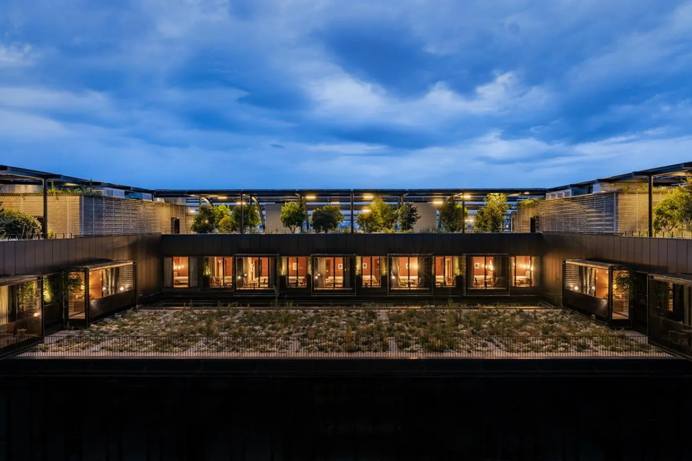 Garden view in Hôtel Madame Rêve