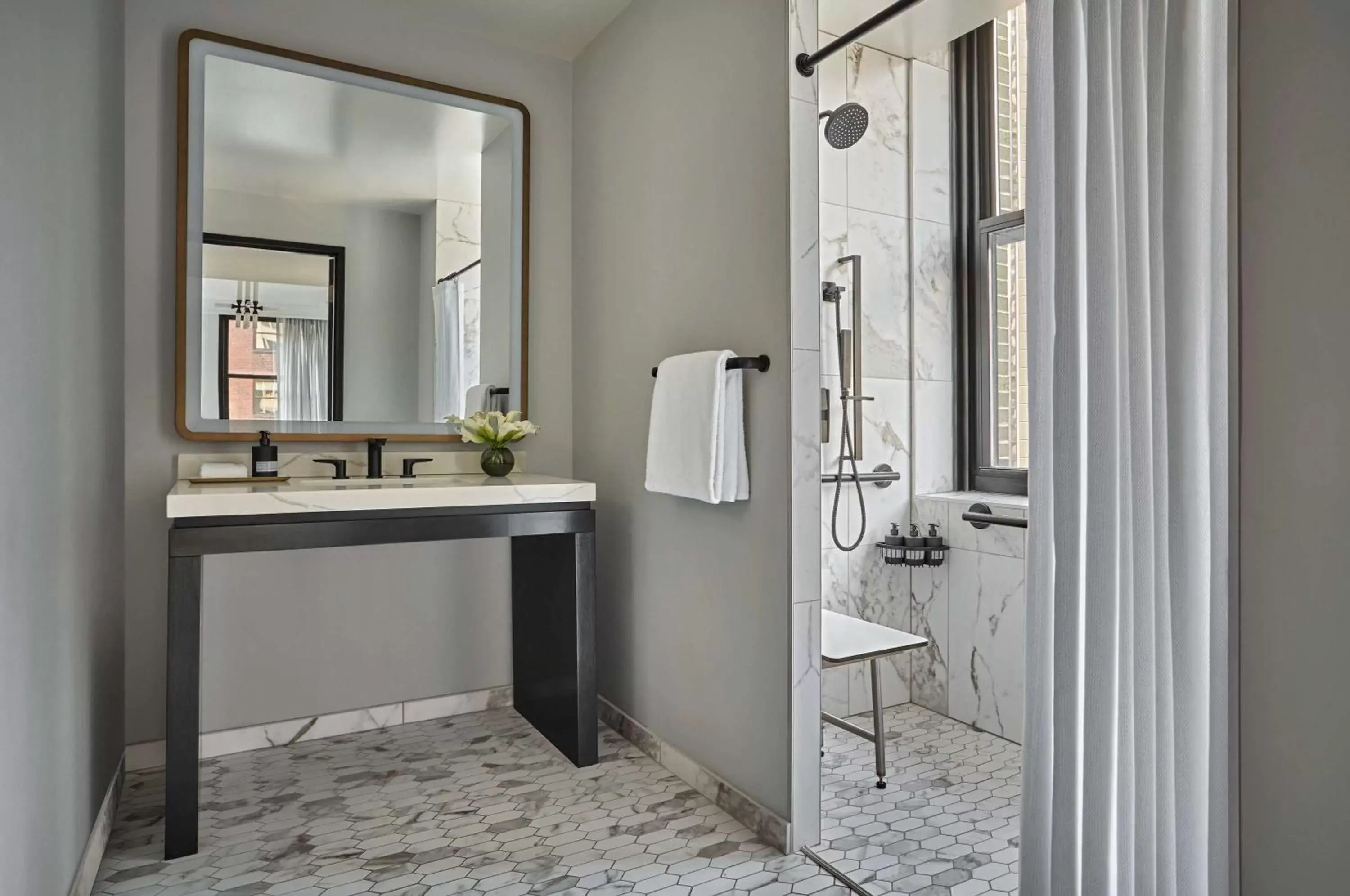 River View Accessible Corner One Bedroom Suite in Pendry Chicago River View Accessible Corner One Bedroom Suite in Pendry Chicago