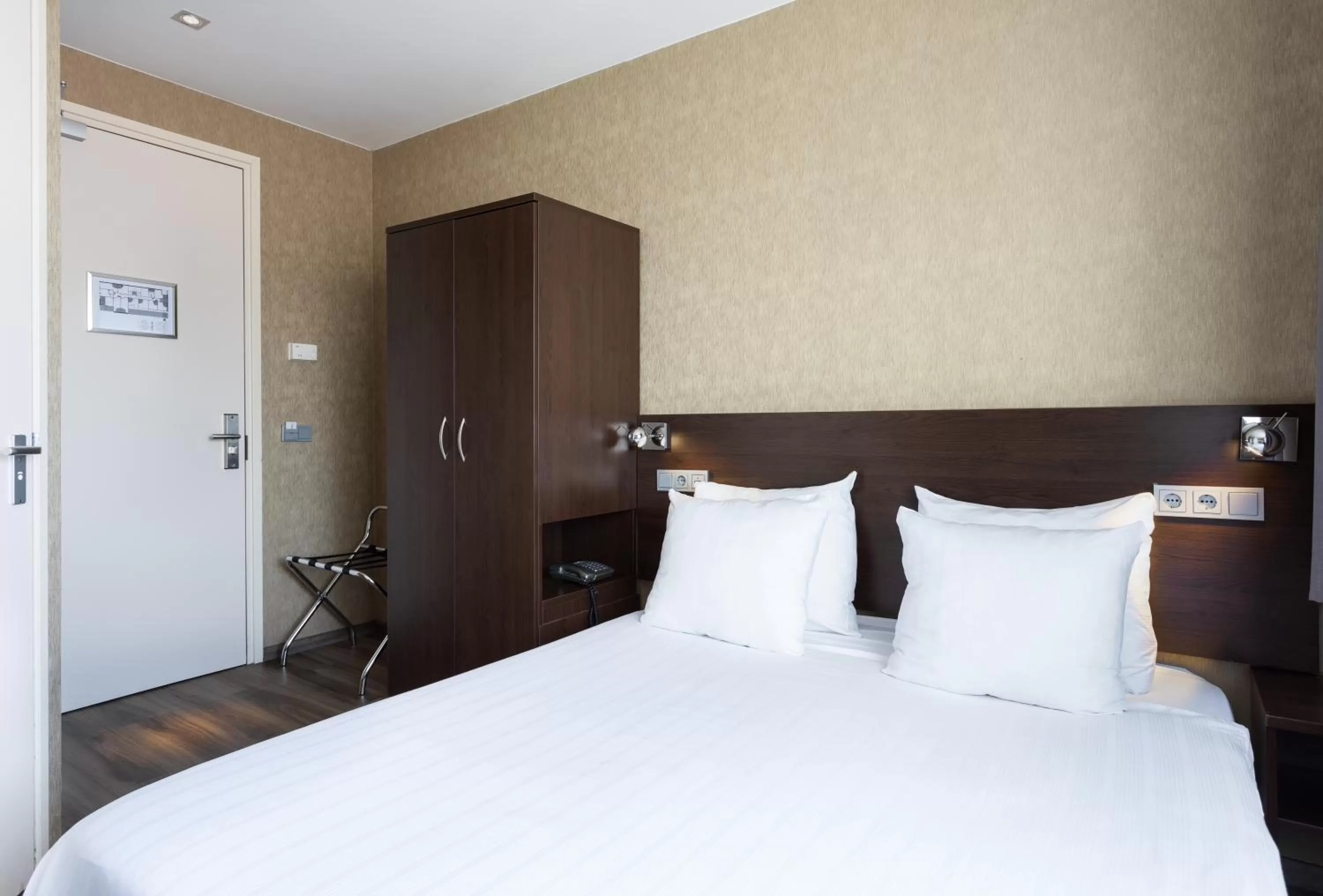 Photo of the whole room, Bed in Hotel Espresso