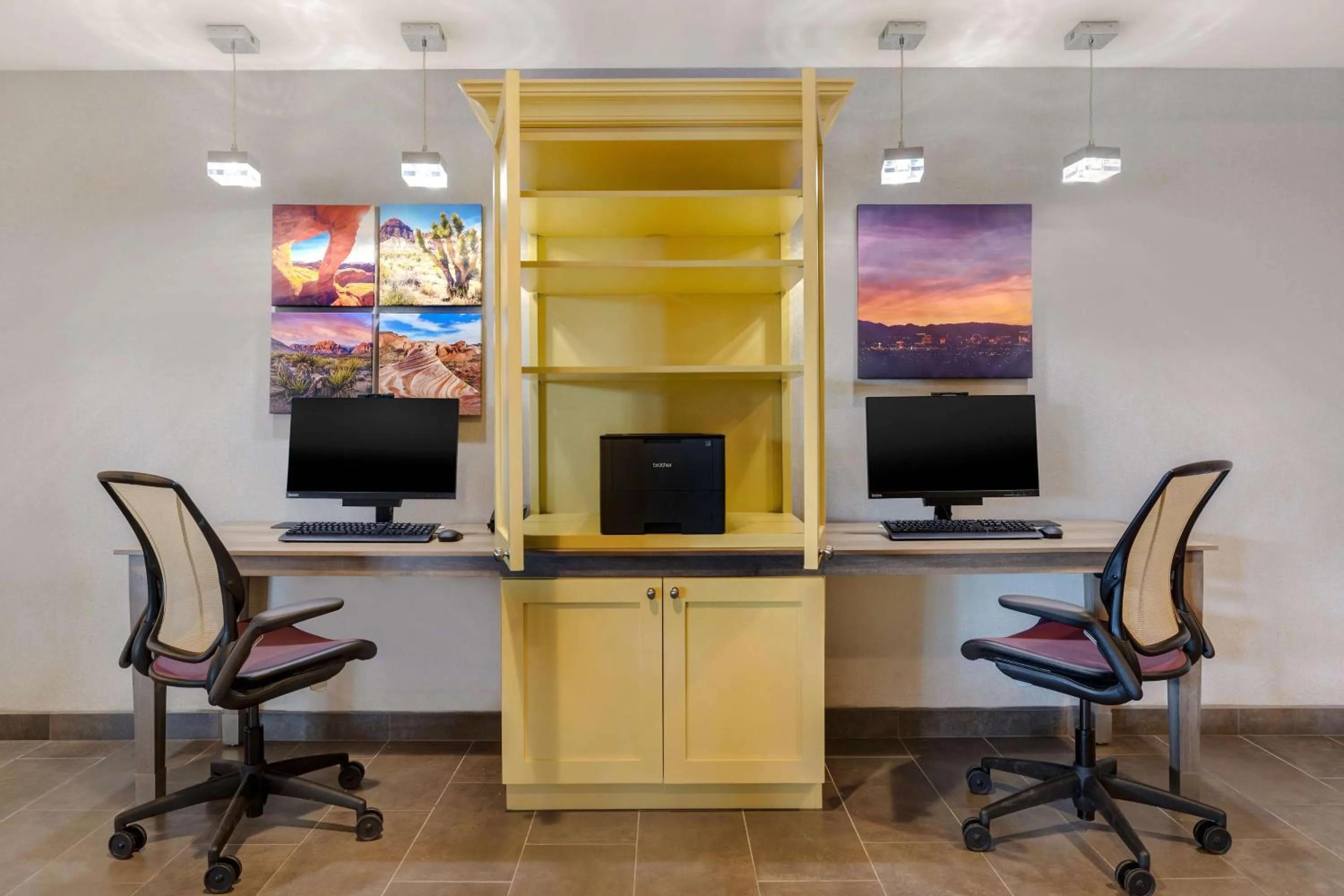 Business facilities in Home2 Suites By Hilton Las Vegas Southwest I-215 Curve