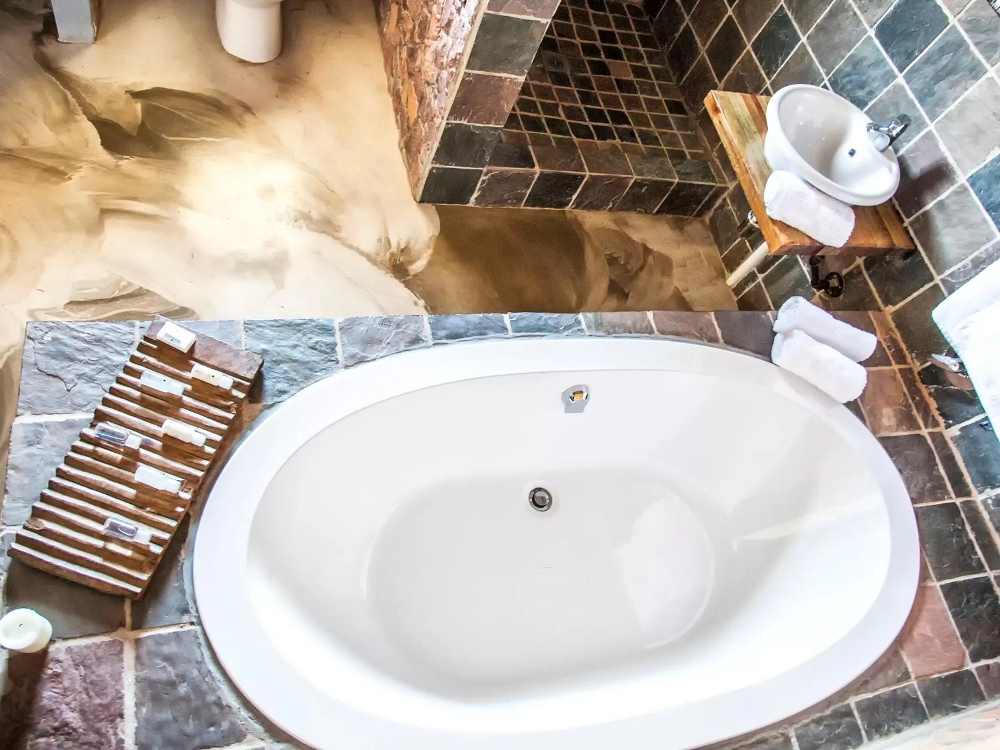 Shower in Rustique Boutique Hotel