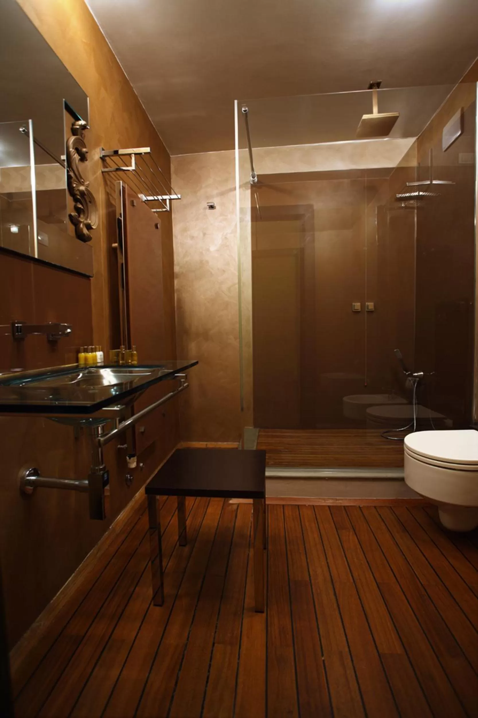 Bathroom in Borghese Palace Art Hotel