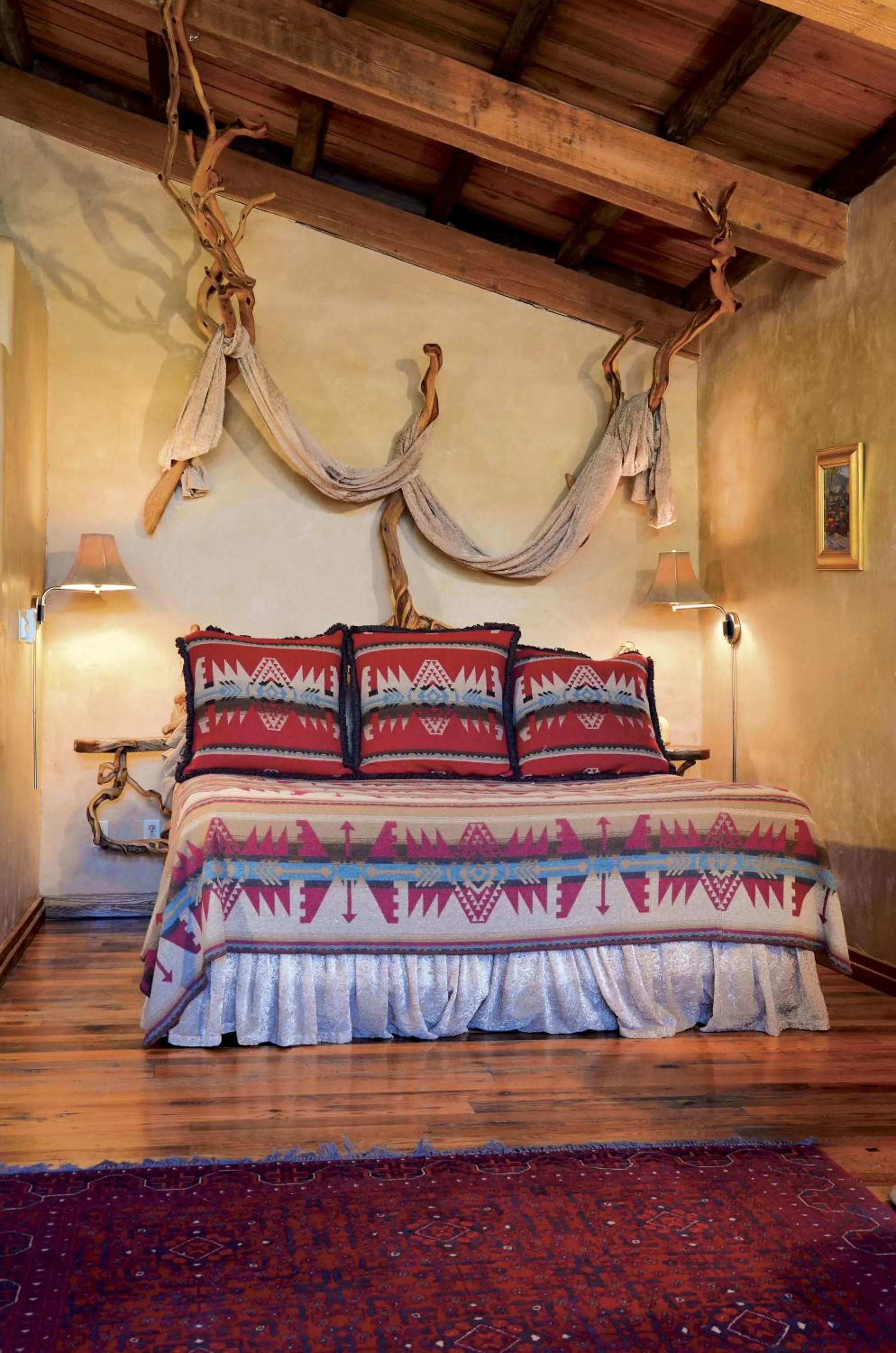 Bed in El Portal Sedona Hotel