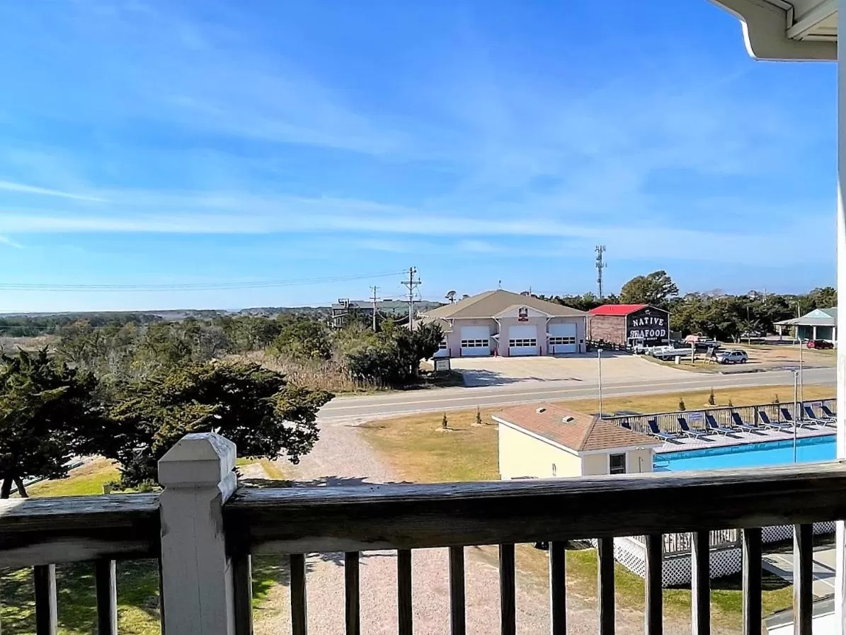 Balcony/Terrace in Pony Island Inn