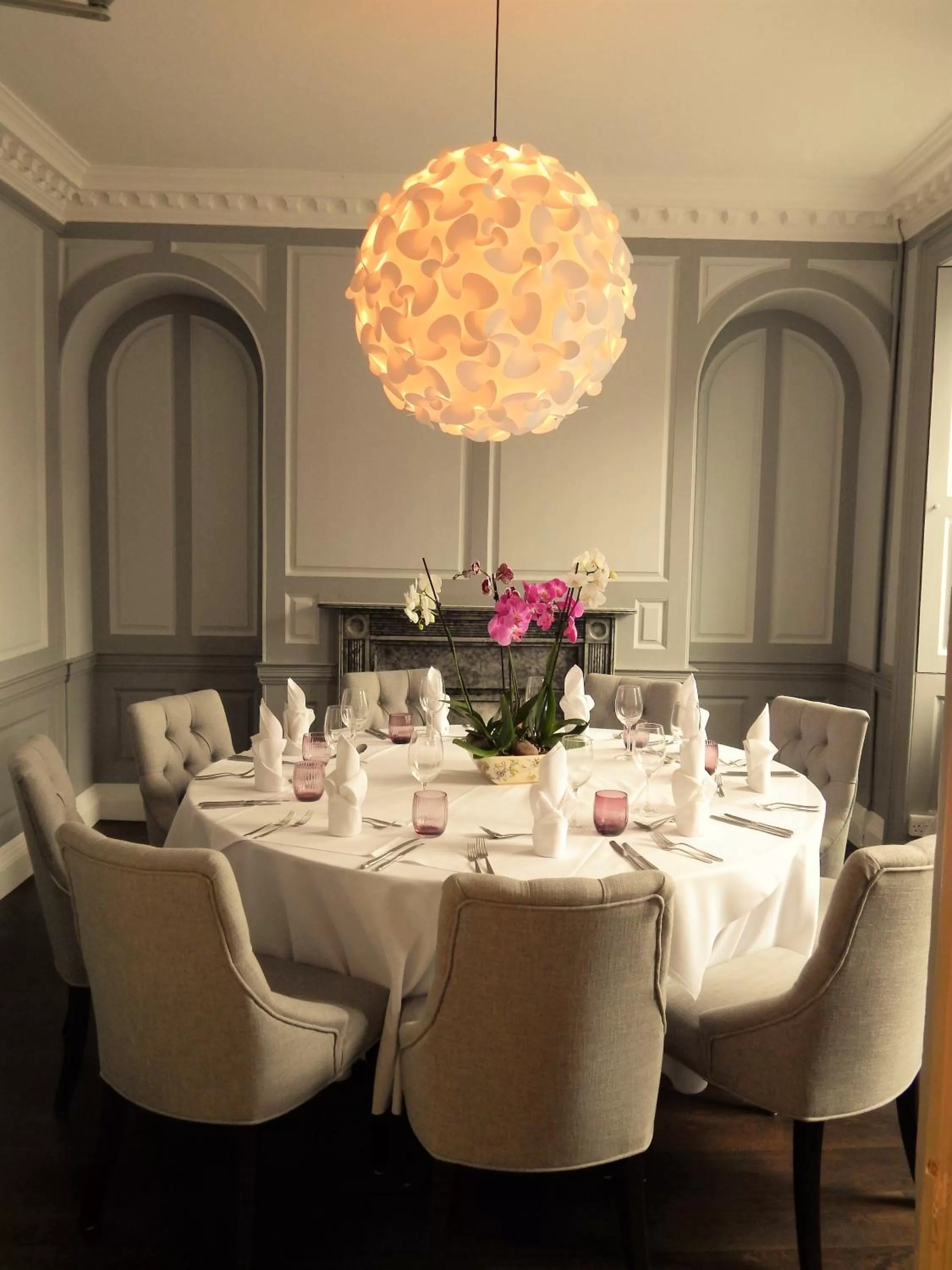 Banquet/Function facilities in The Highworth Hotel