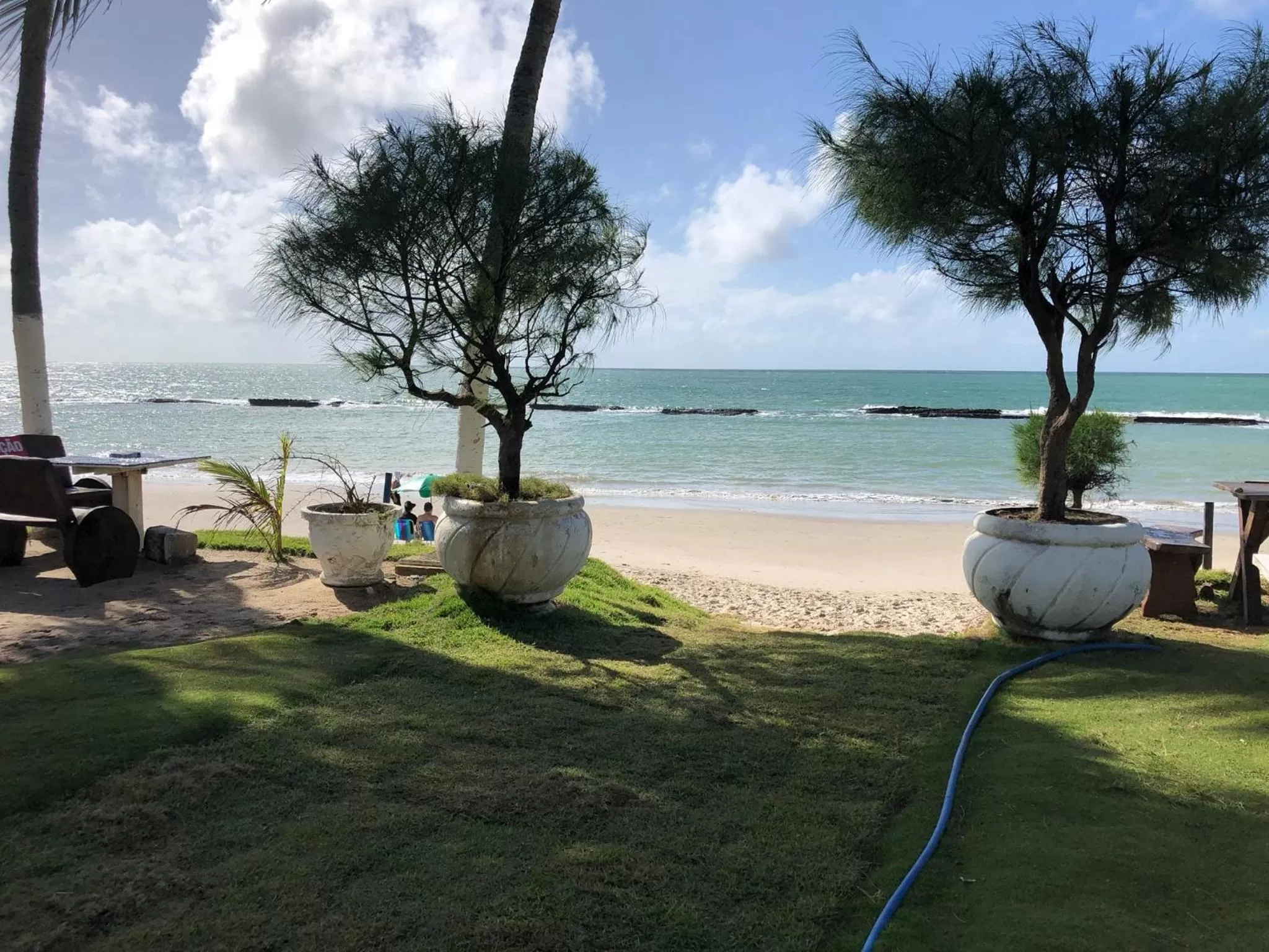 Beach in Praia dos Carneiros apart beira-mar