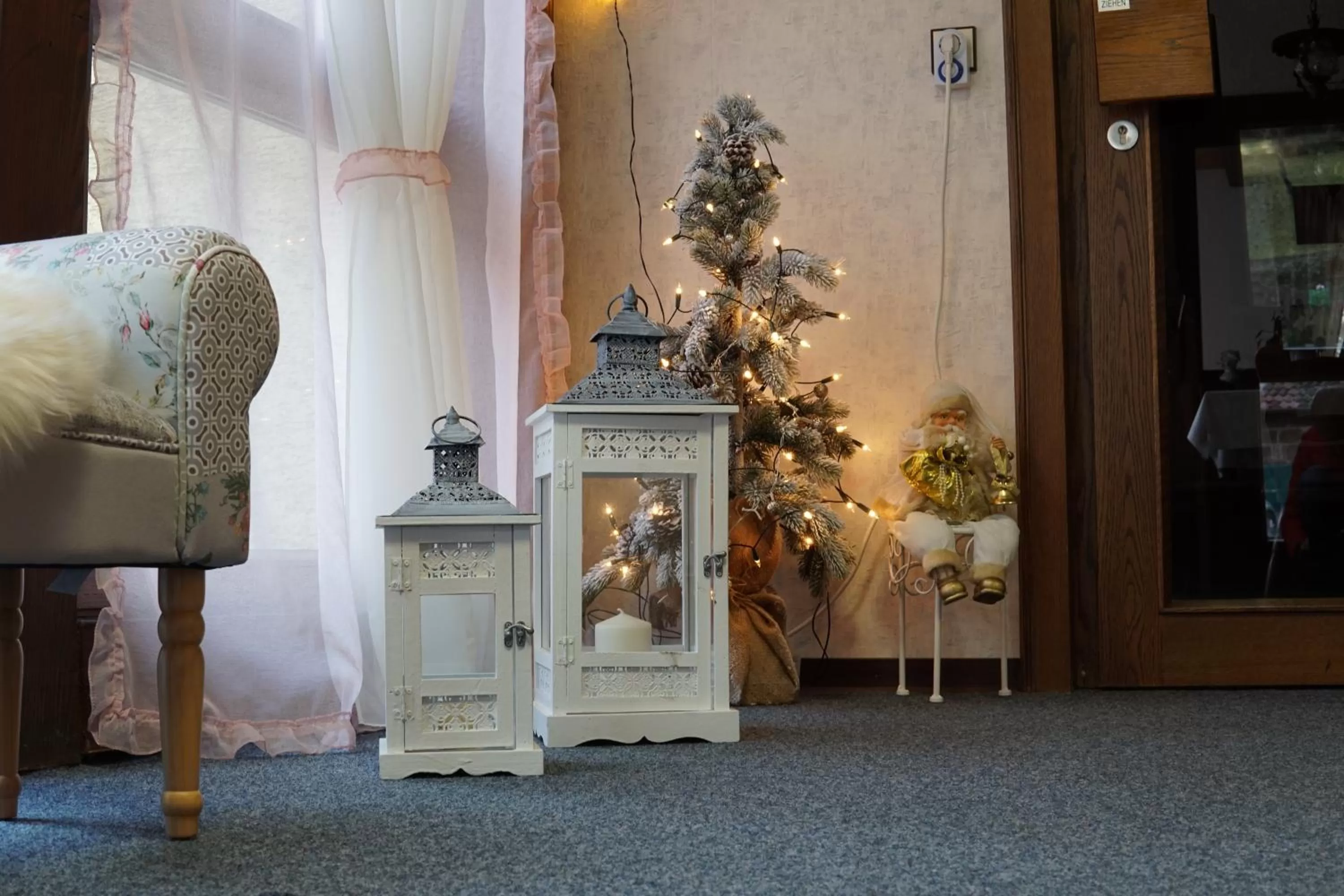 Facade/entrance in Hotel Eleon