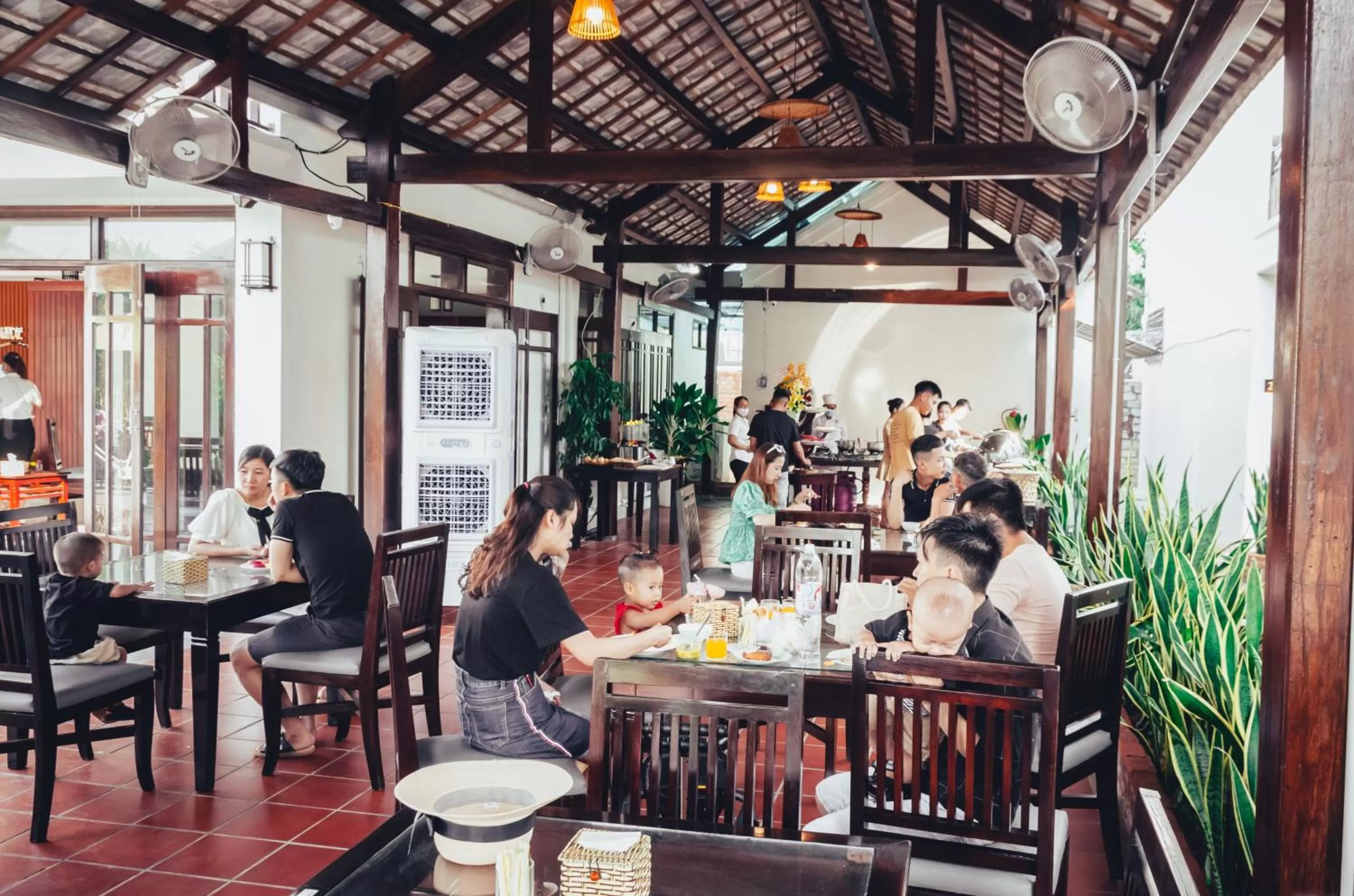 Restaurant/places to eat in Riverside Bamboo Resort Hoi An