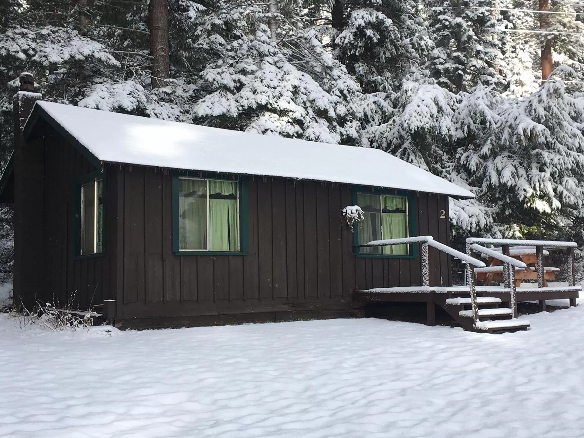 Crater Lake Gateway-Rocky Point Resort
