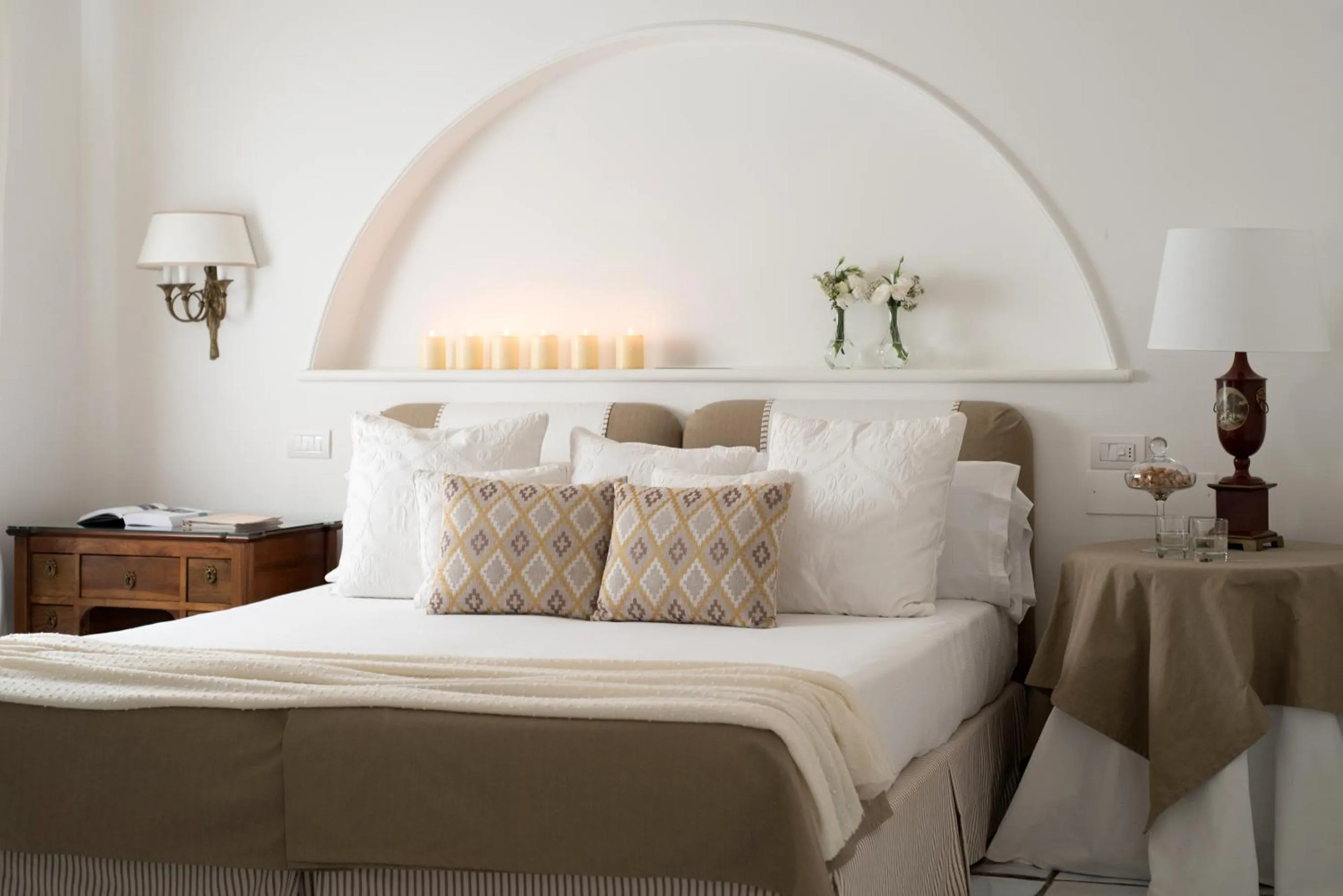 Bed in Hotel Il Melograno