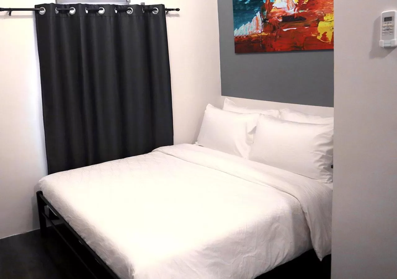 Bed in mySTAY Hotel BGC South