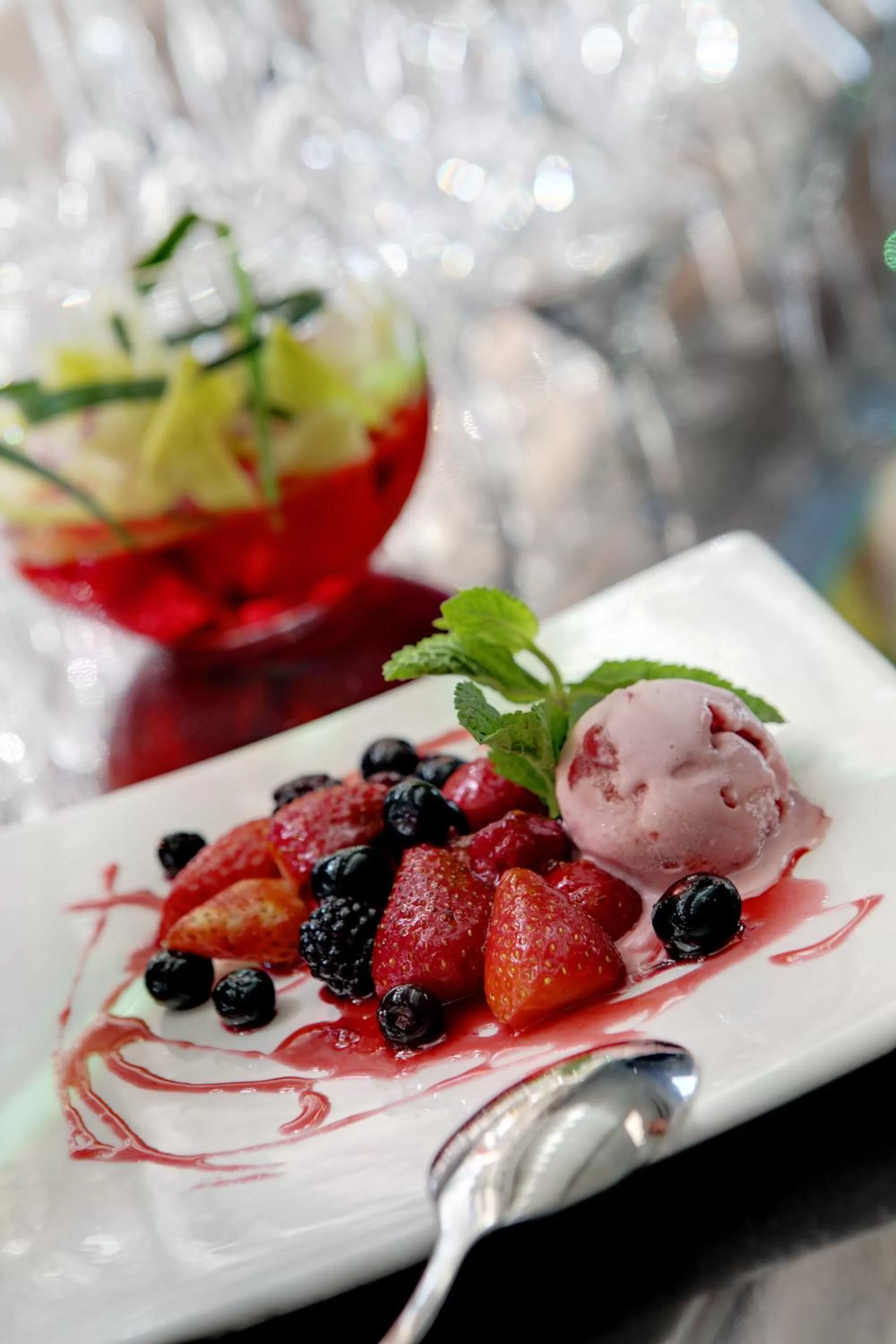 Food in Hotel Inn Paris CDG Airport