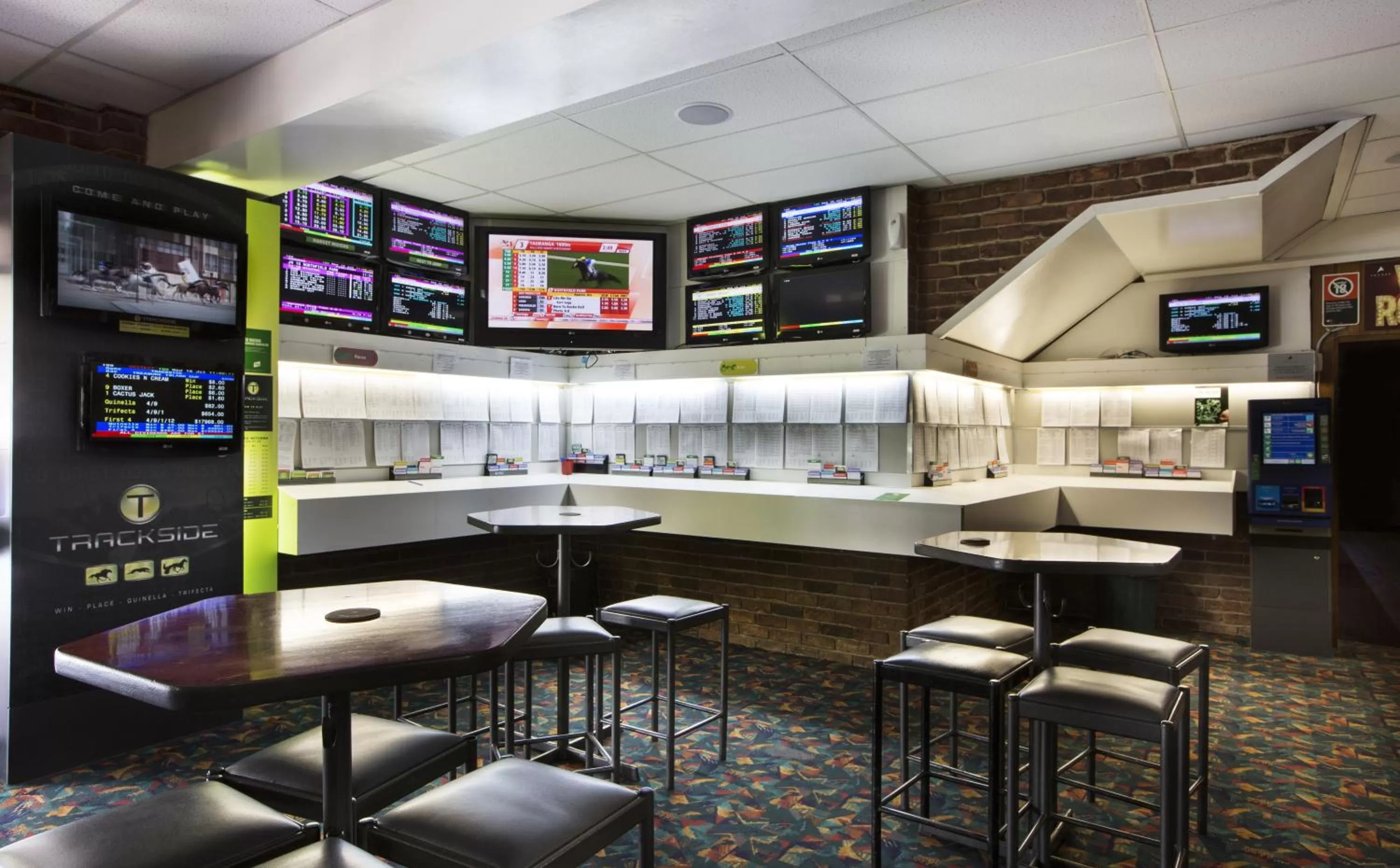 Lounge or bar in Nightcap at Archer Hotel