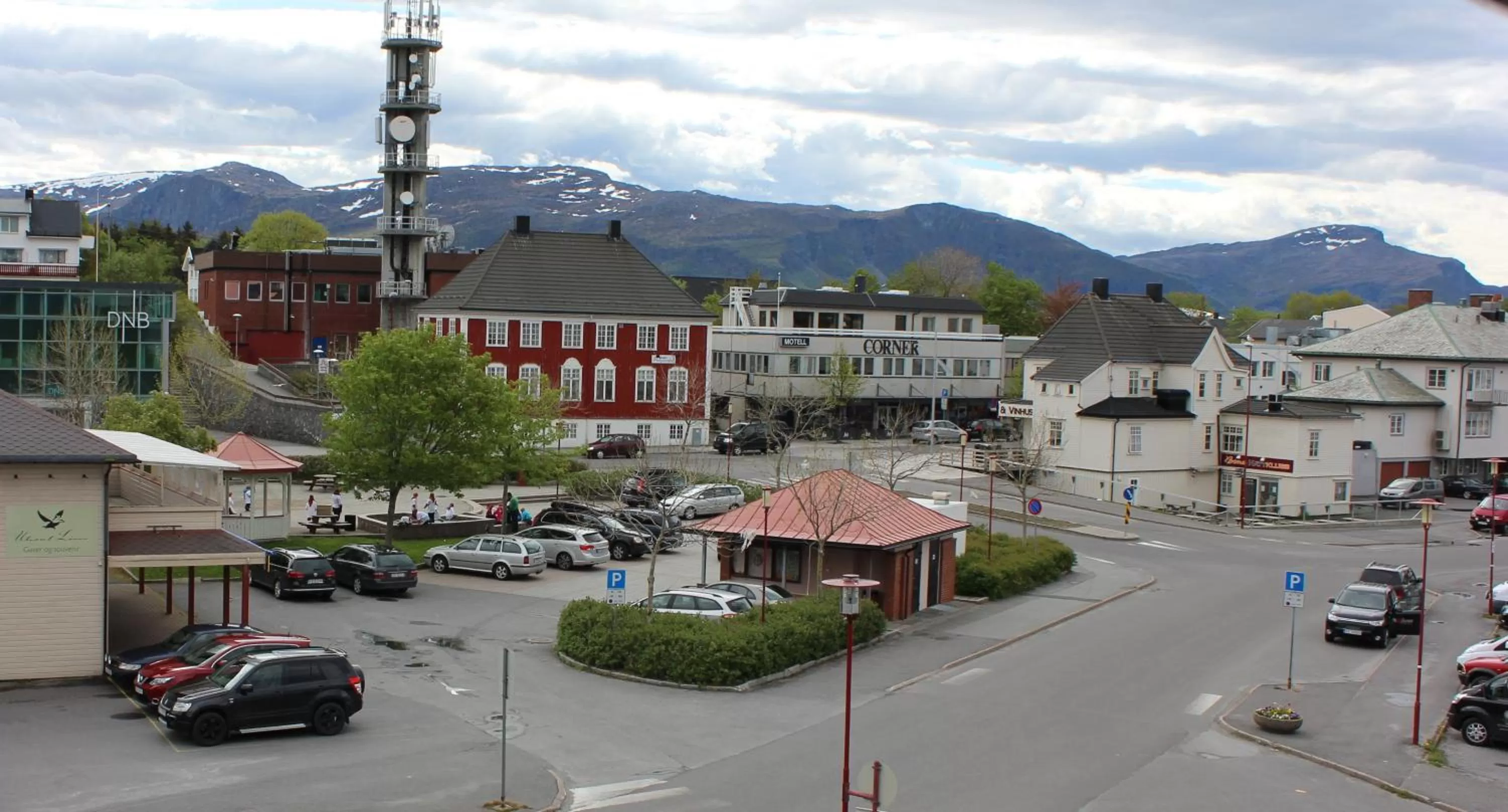 Property building in Corner Hotell