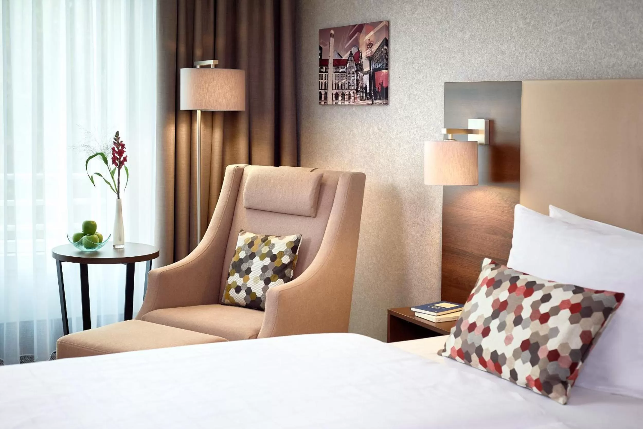 Photo of the whole room, Bed in Dorint An den Westfalenhallen Dortmund