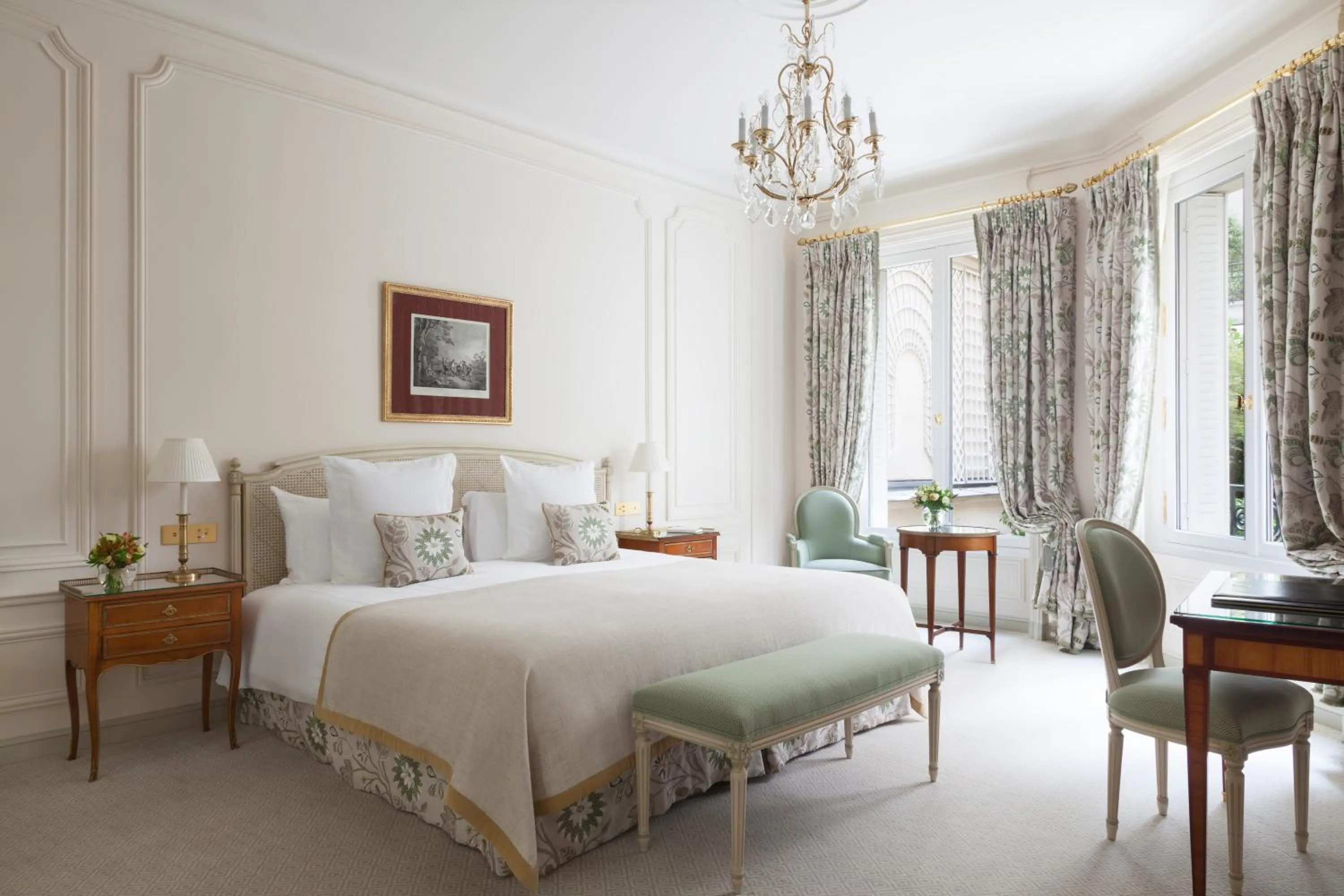 Bedroom, Bed in Le Bristol Paris, Oetker Hotels