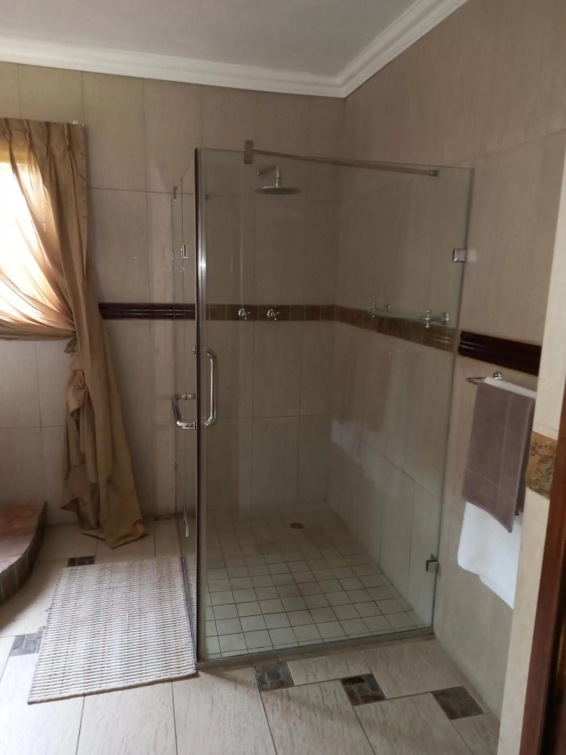 Bathroom in Troas Boutique hotel