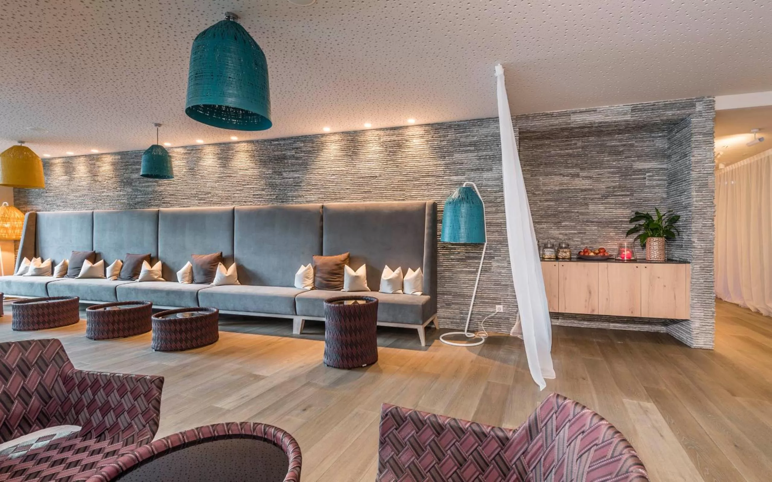 Communal lounge/ TV room in Schenna Resort