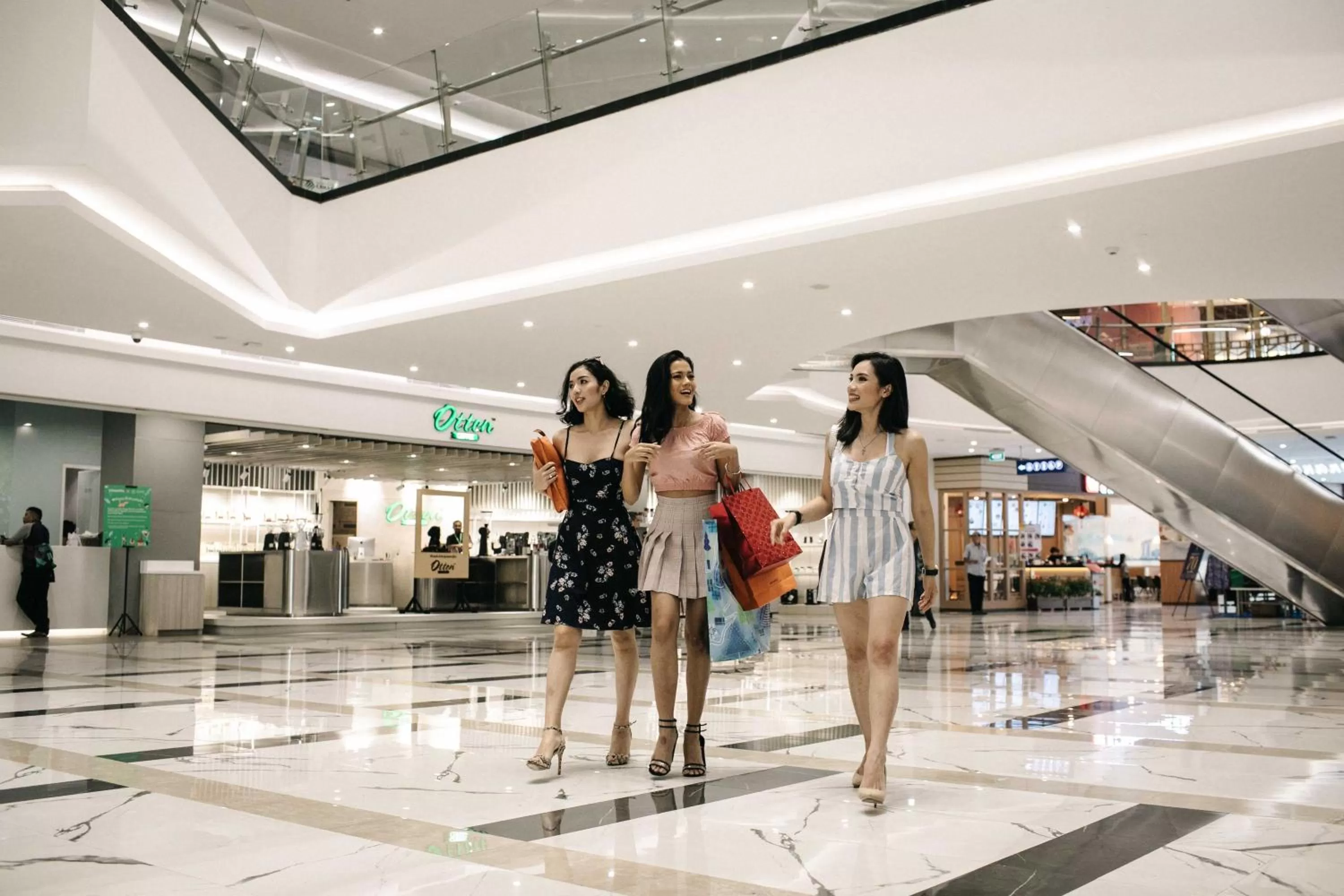 People in Holiday Inn & Suites Jakarta Gajah Mada by IHG