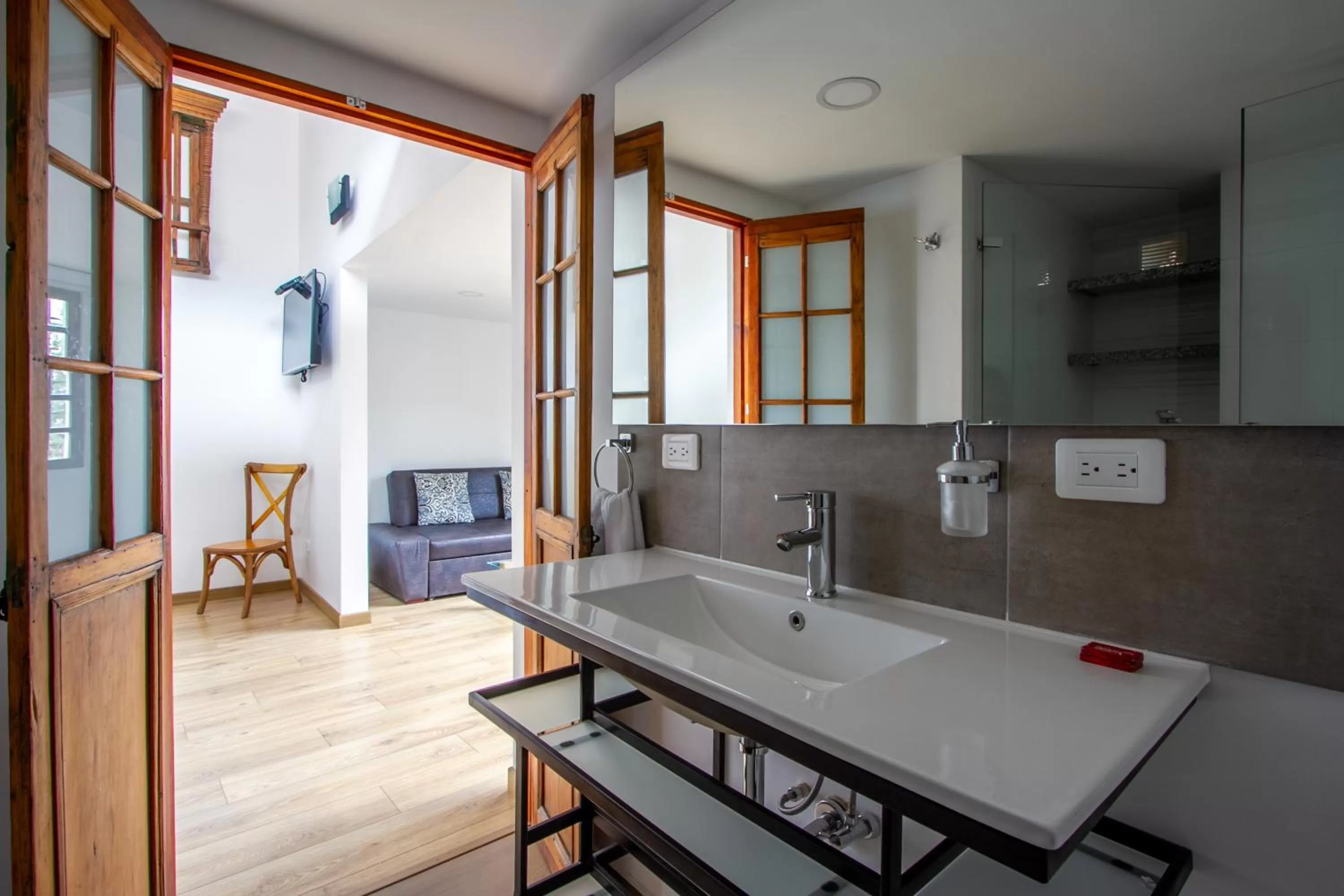 Bathroom in Apartaestudios La Candelaria