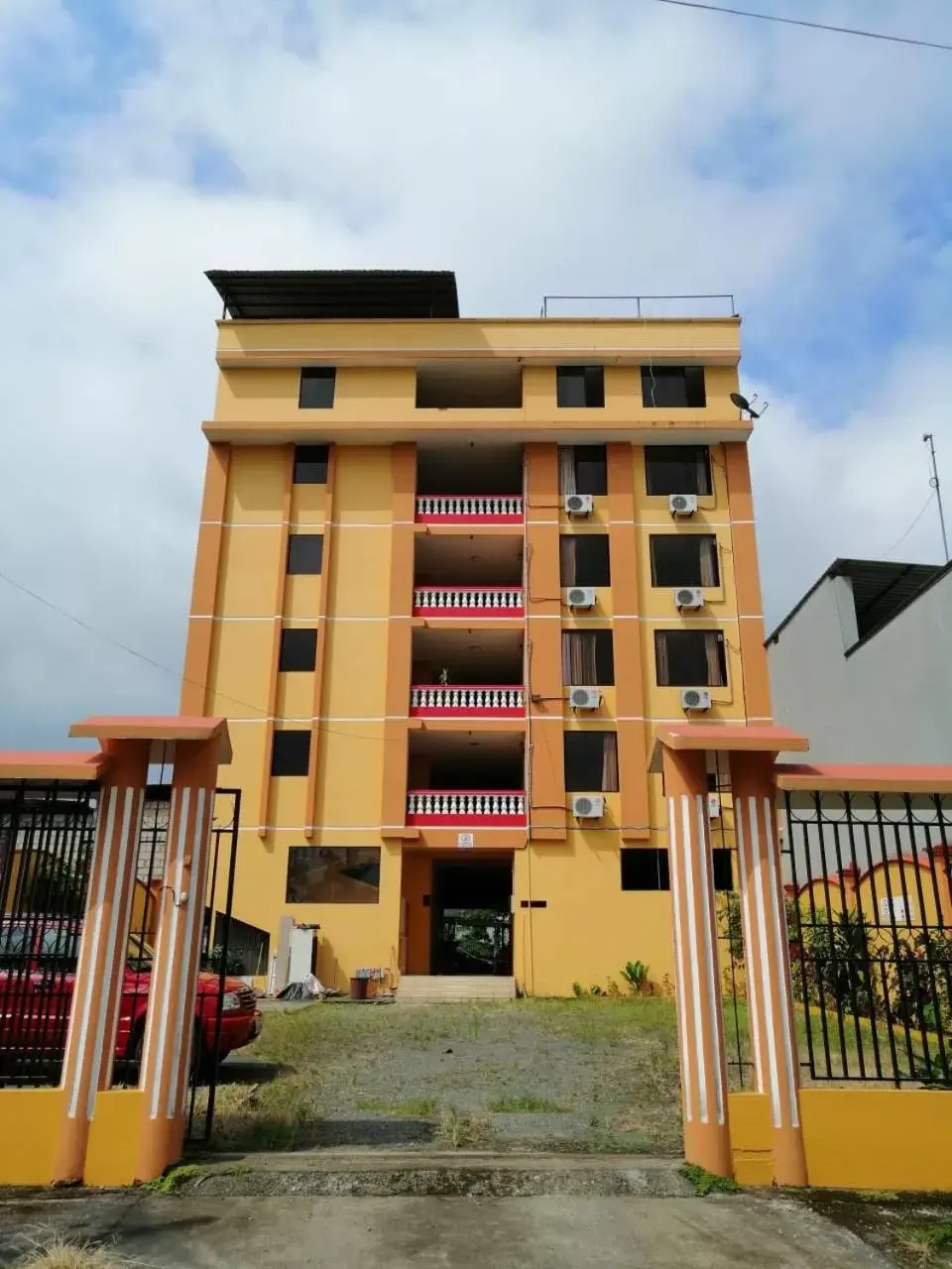 Twin Room in Hotel Sánchez Internacional Twin Room in Hotel Sánchez Internacional