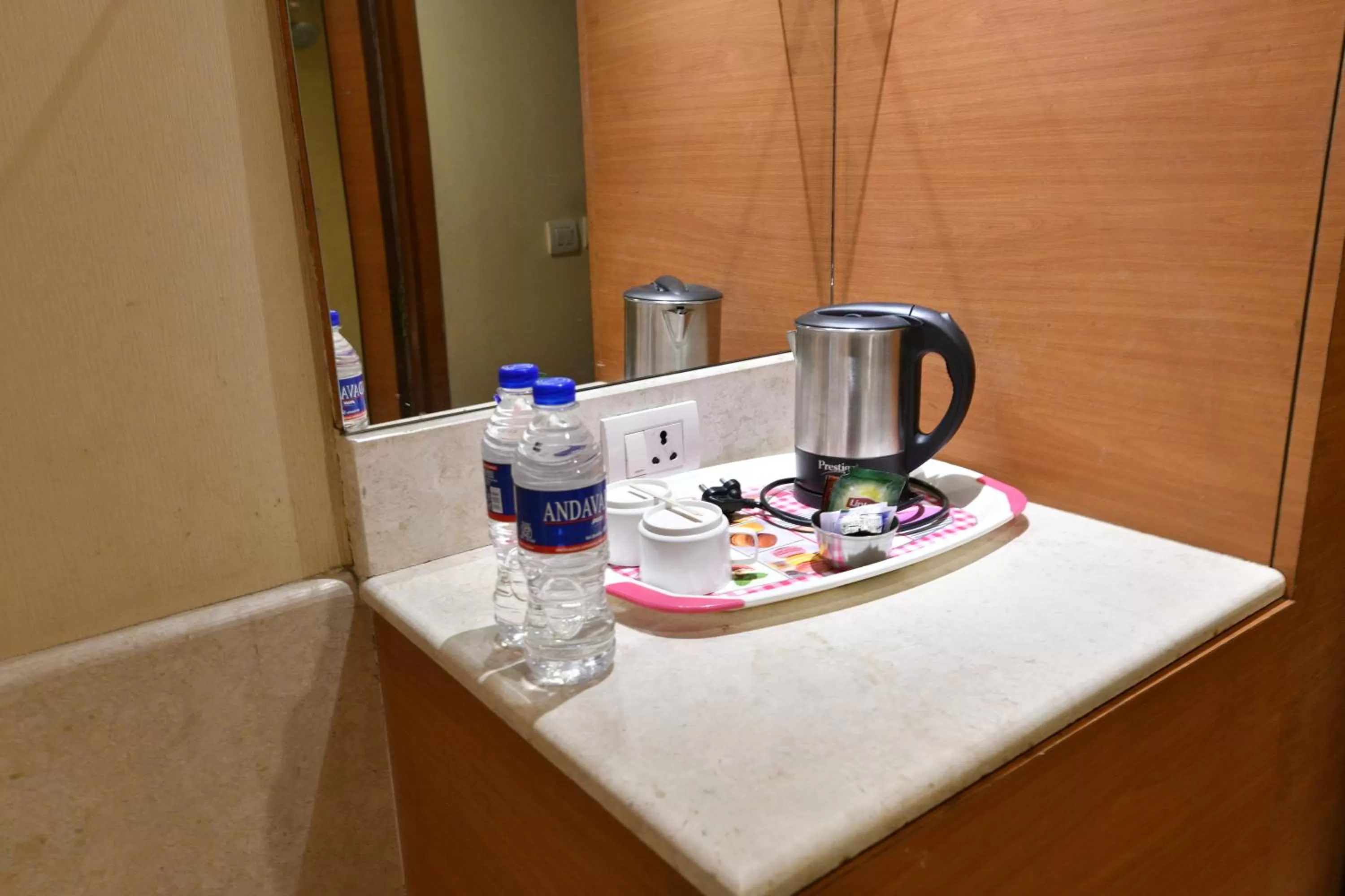 Food and drinks in PLA Krishna Inn