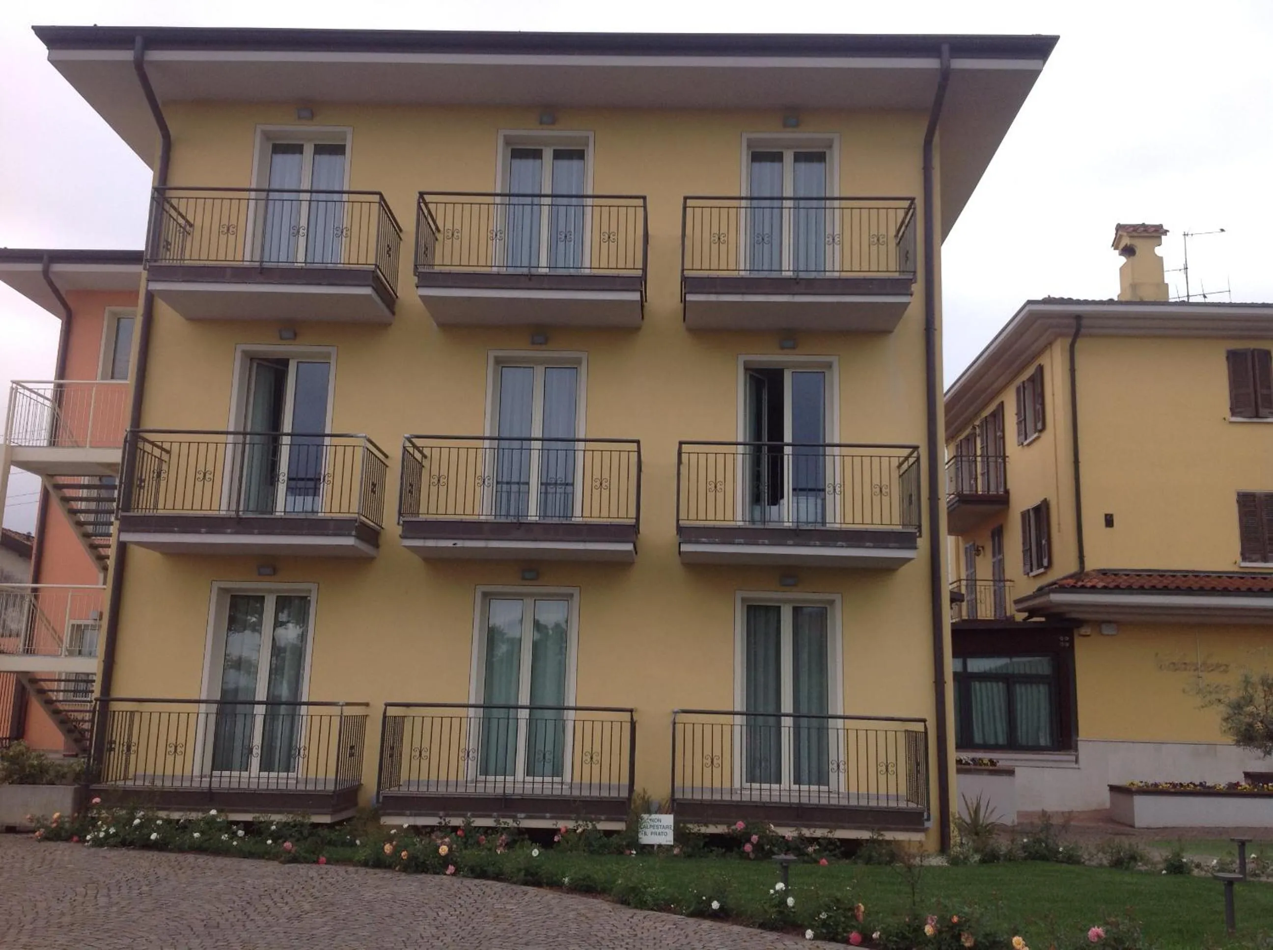 Hotel Panineria Colombera Rossa