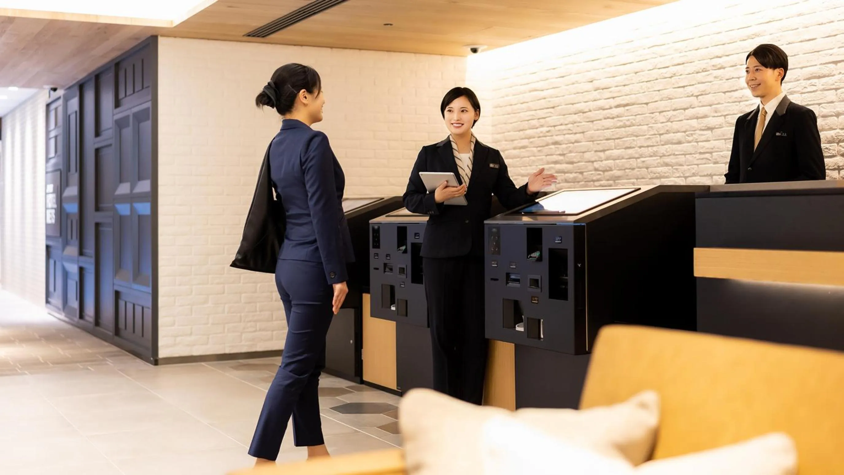 JR-East Hotel Mets Yokohama