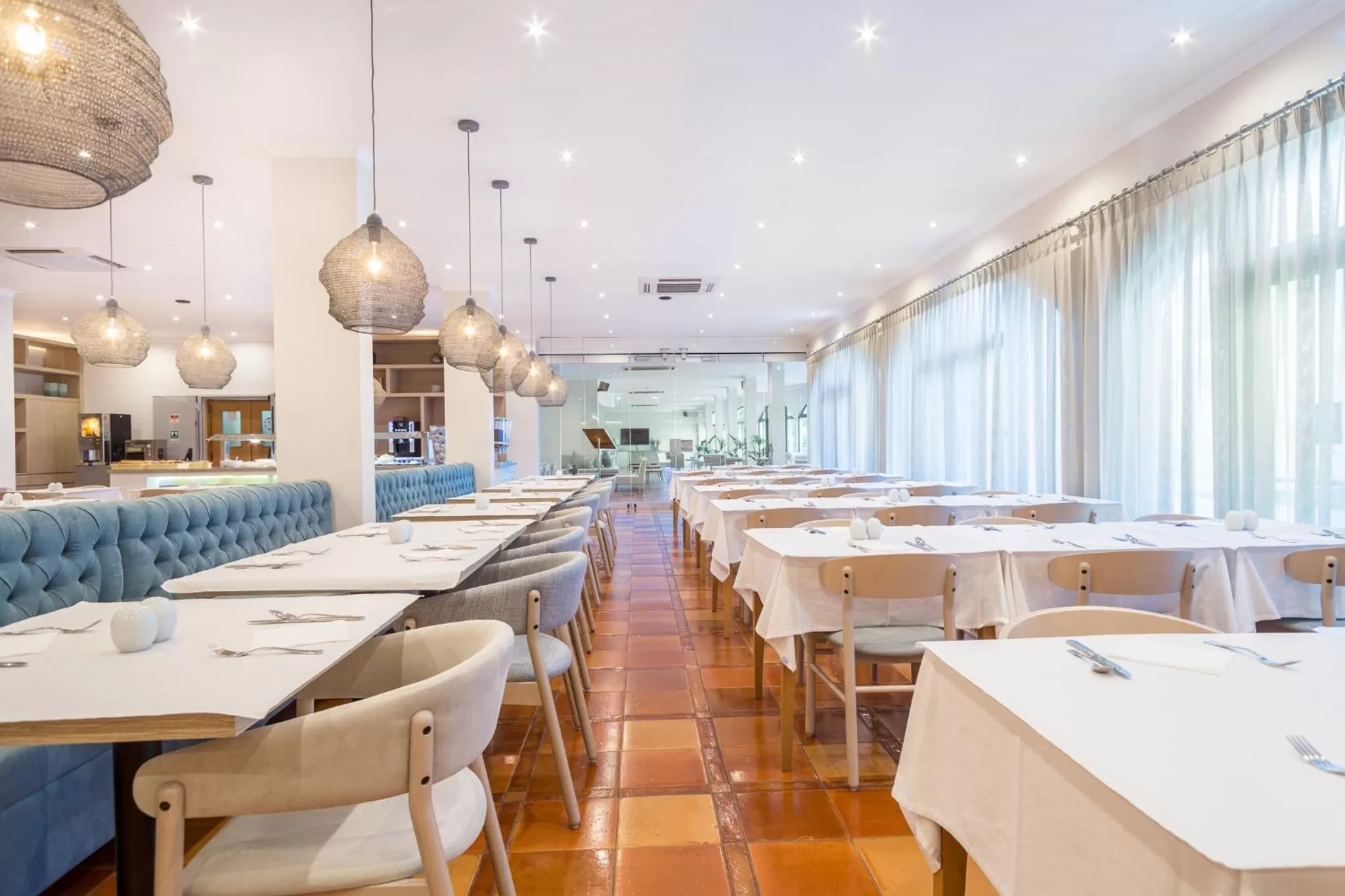 Restaurant/places to eat in Mirachoro Carvoeiro