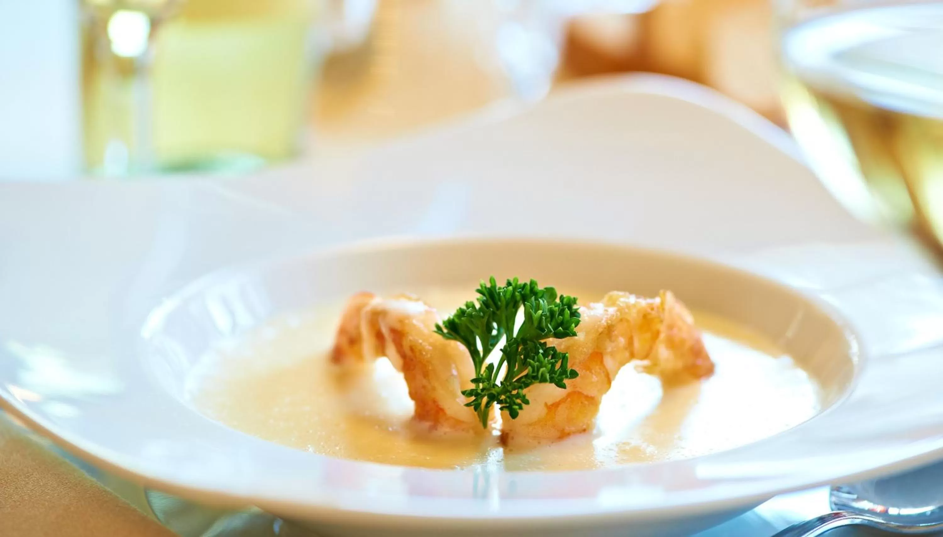 Food and drinks in Hirsch Hotel