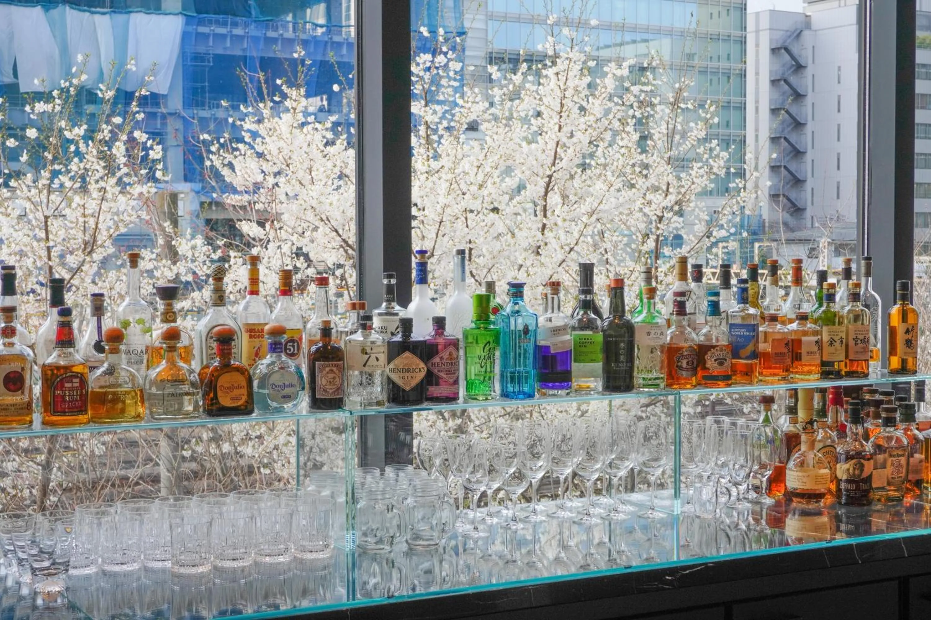 Restaurant/places to eat in Pullman Tokyo Tamachi