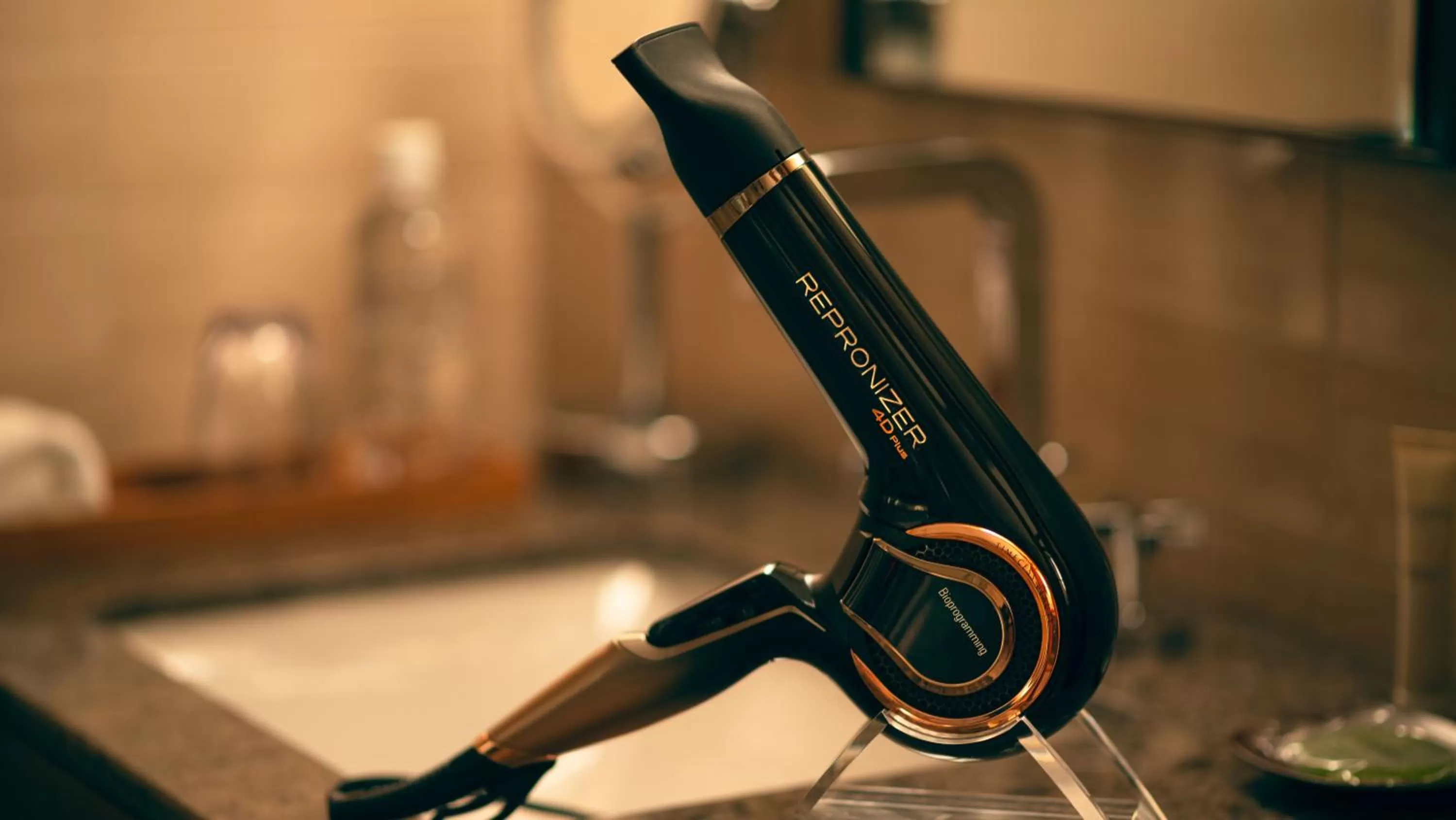 Bathroom in Oriental Hotel