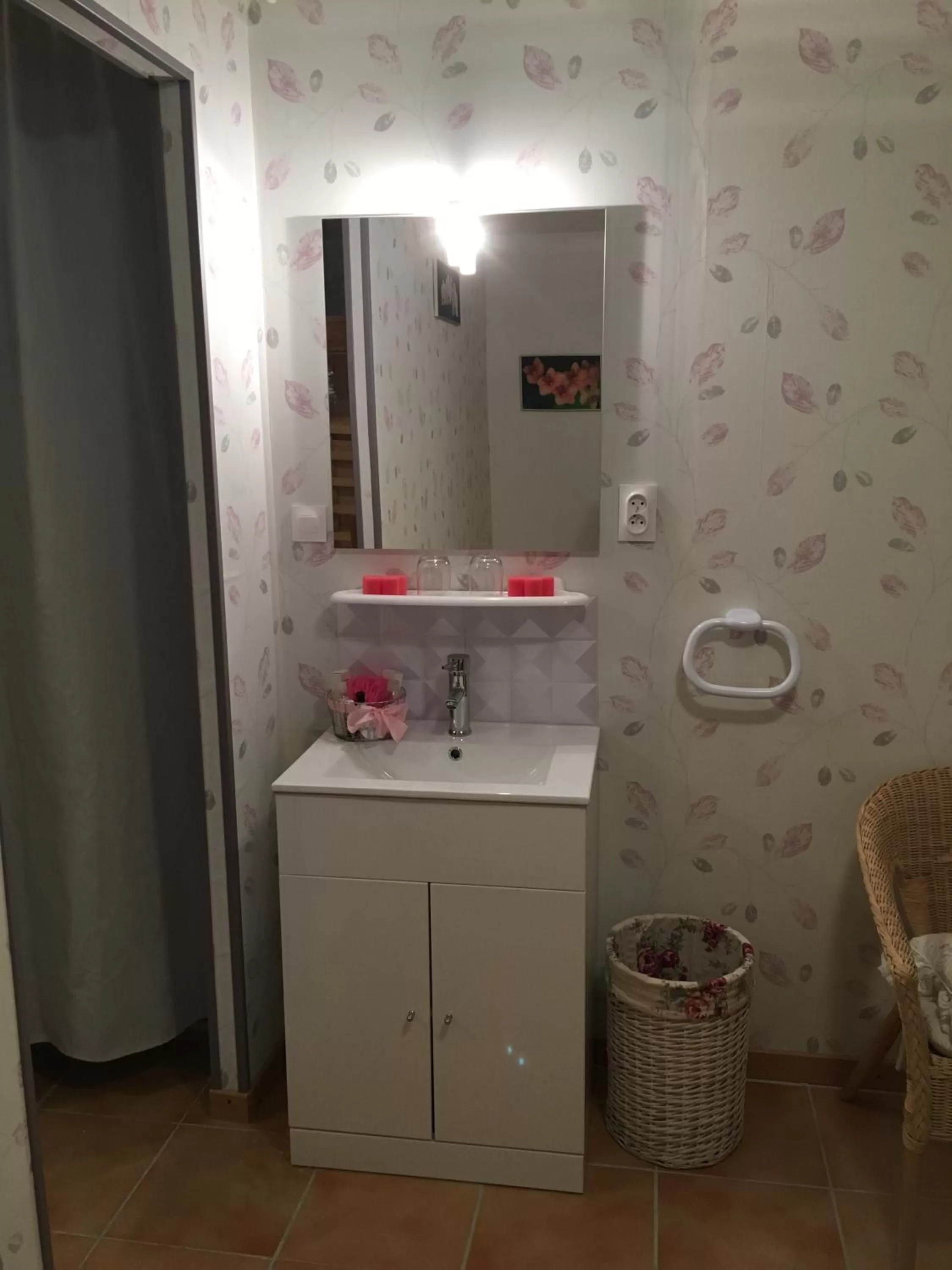 Bathroom in Maison des Vignes