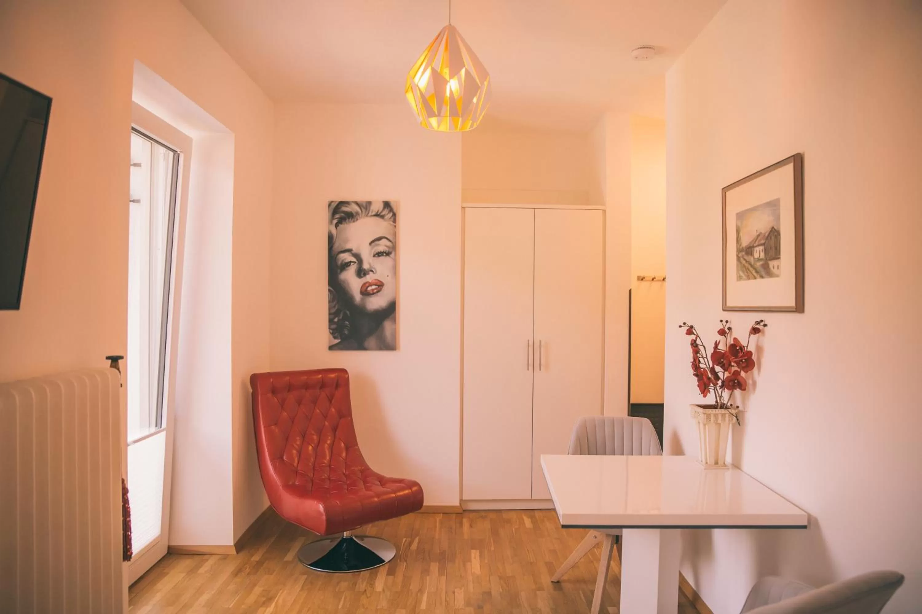 Photo of the whole room in Nefer, Haus