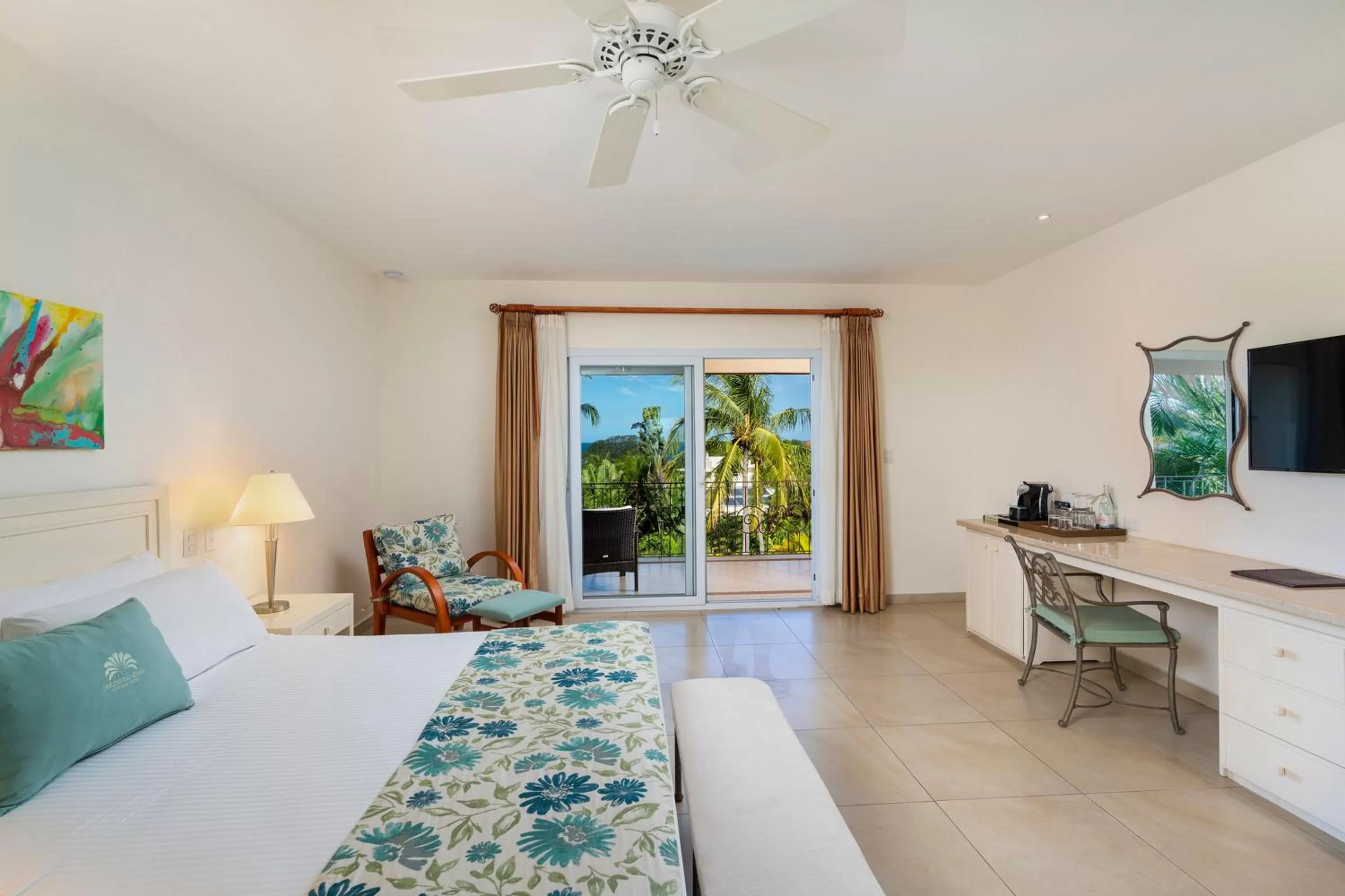 Photo of the whole room, Bed in Jardin del Eden Boutique Hotel