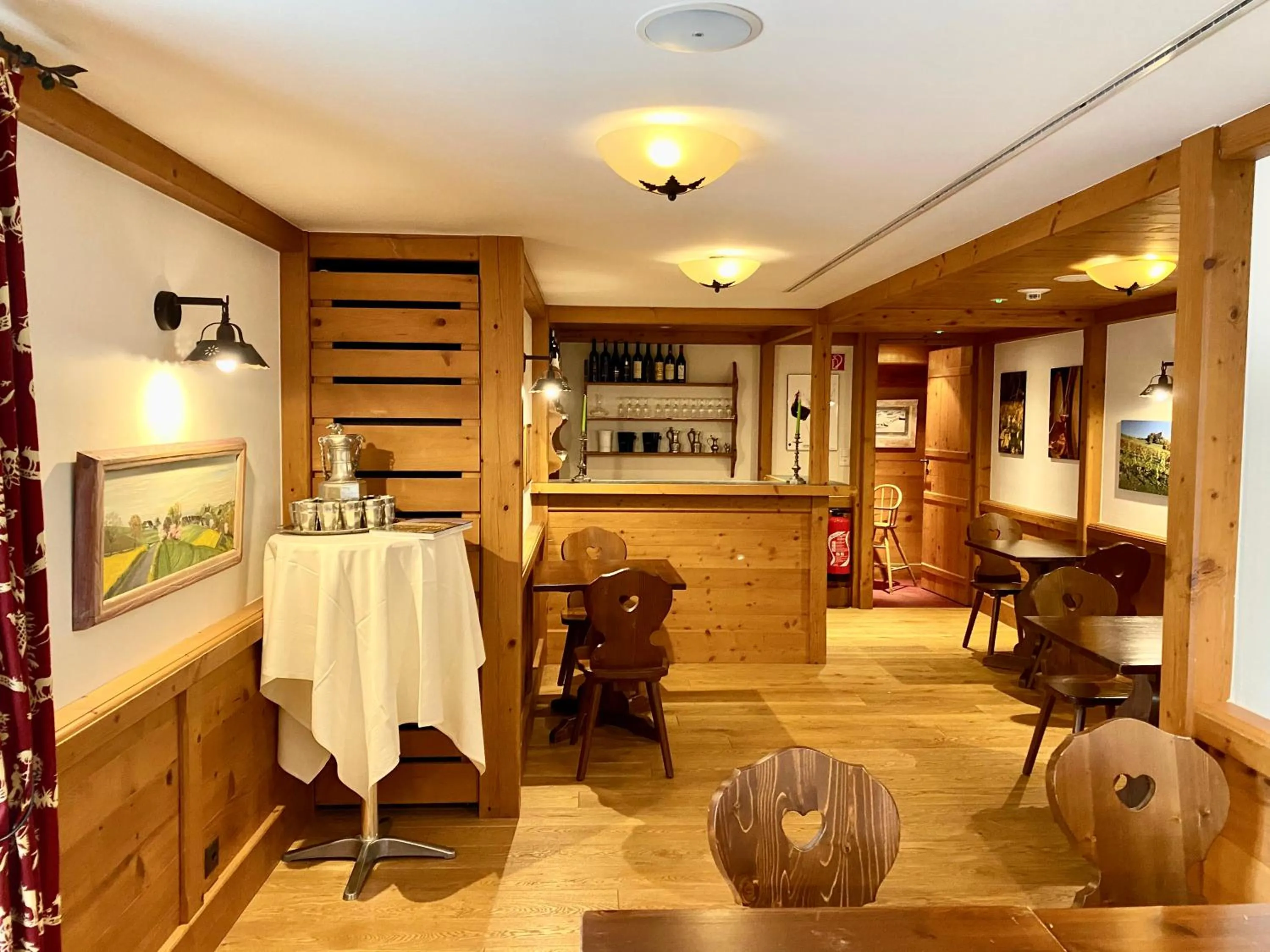 Lounge or bar in Hôtel la Prairie