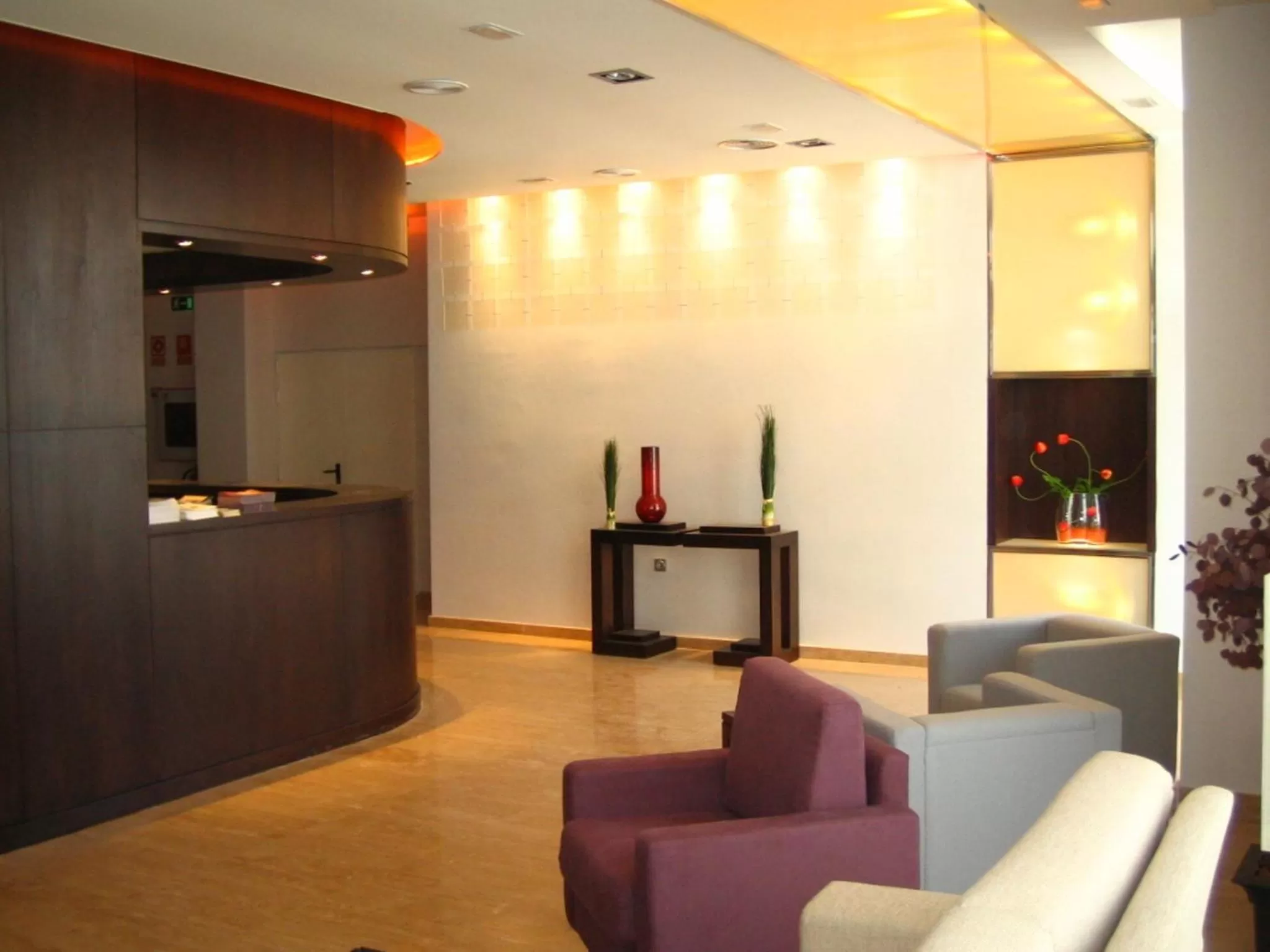 Lobby or reception in Hotel Puerta de Ocaña
