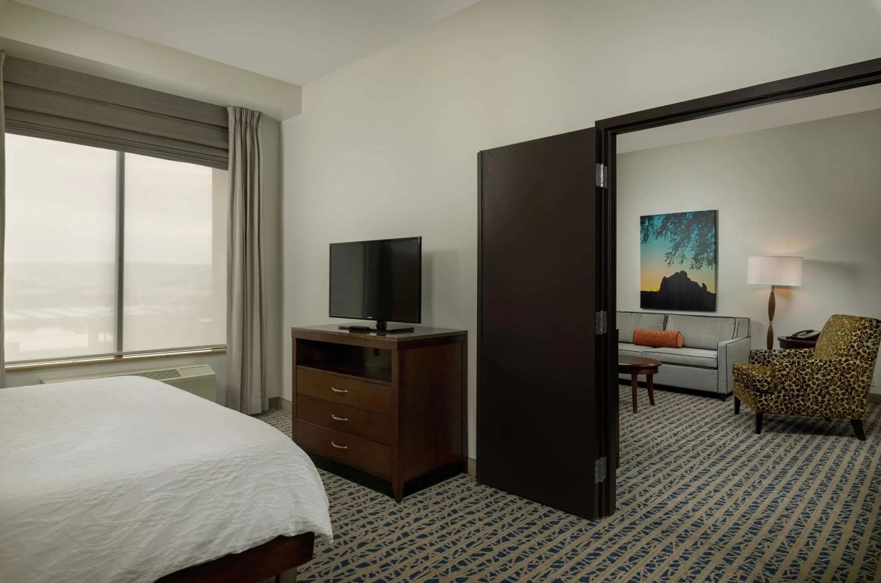 Bedroom, Bed in Hilton Garden Inn Phoenix Airport North