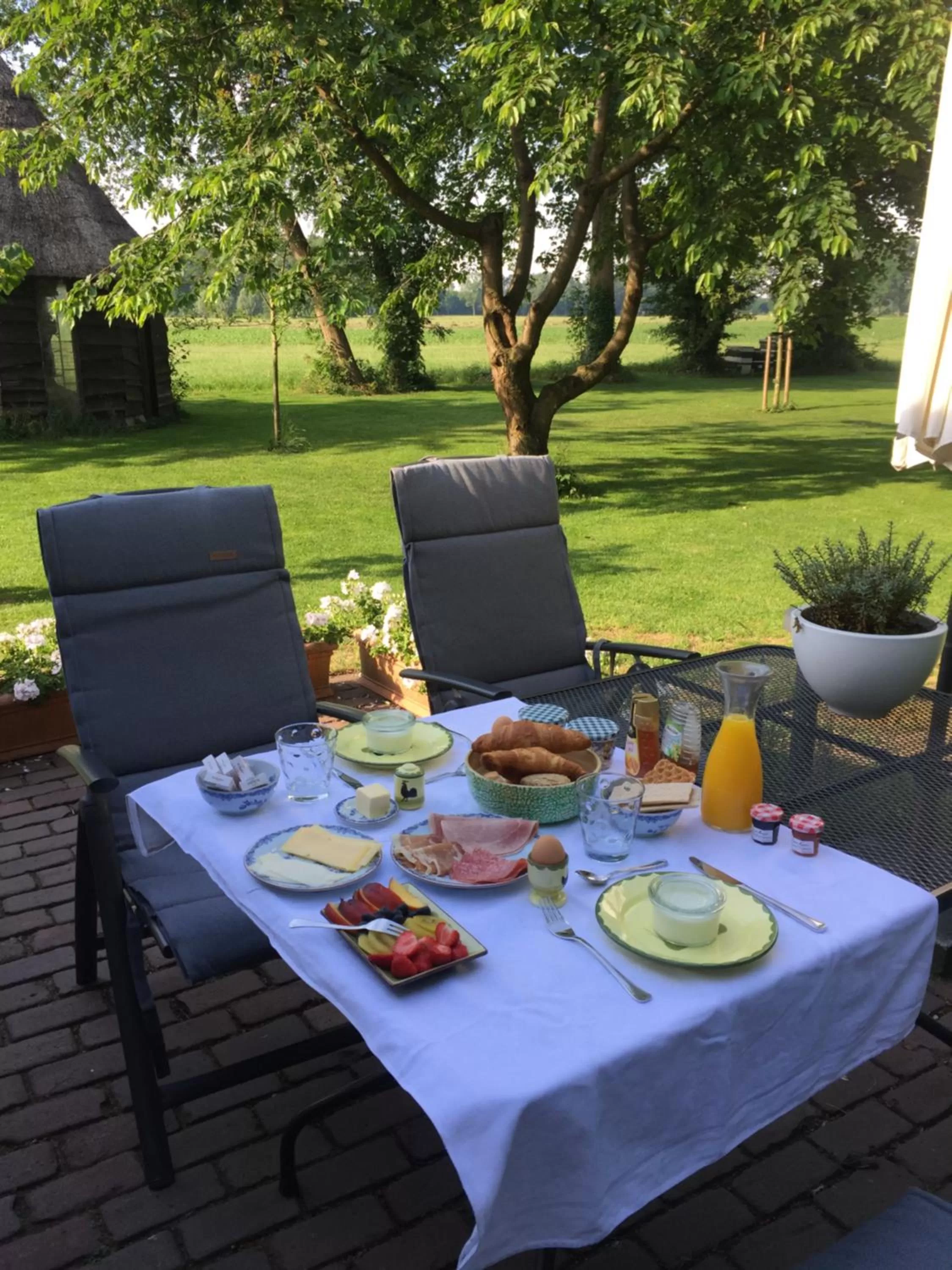 Food and drinks in Op de Kuyerlatten