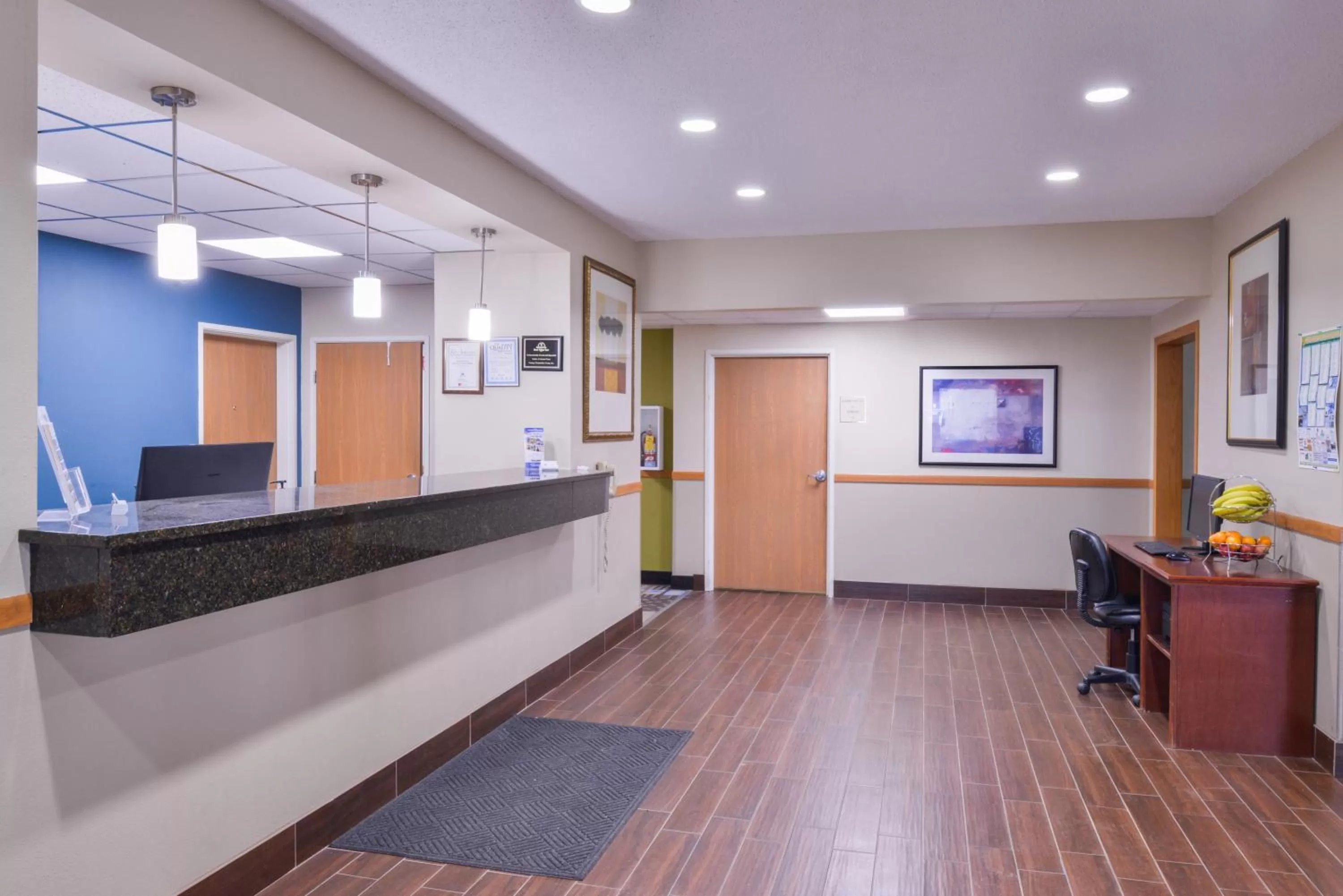 Lobby or reception in Regency Inn Geneseo IL I-80