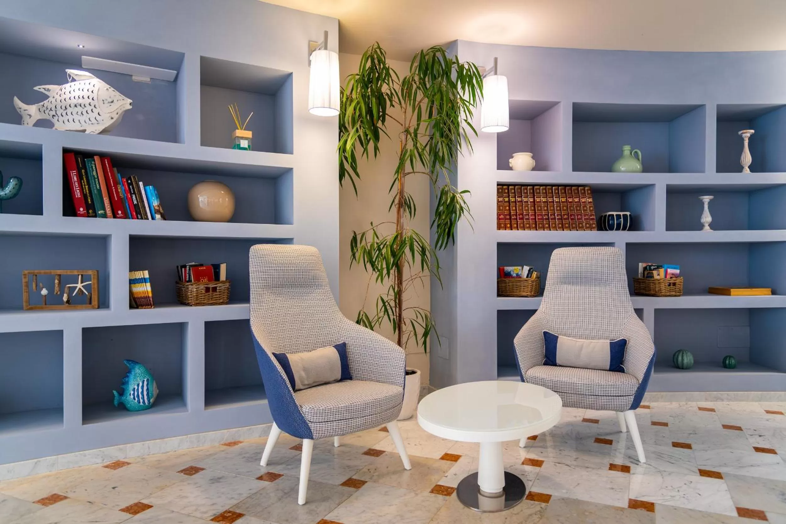 Lounge or bar in Hotel Plaza