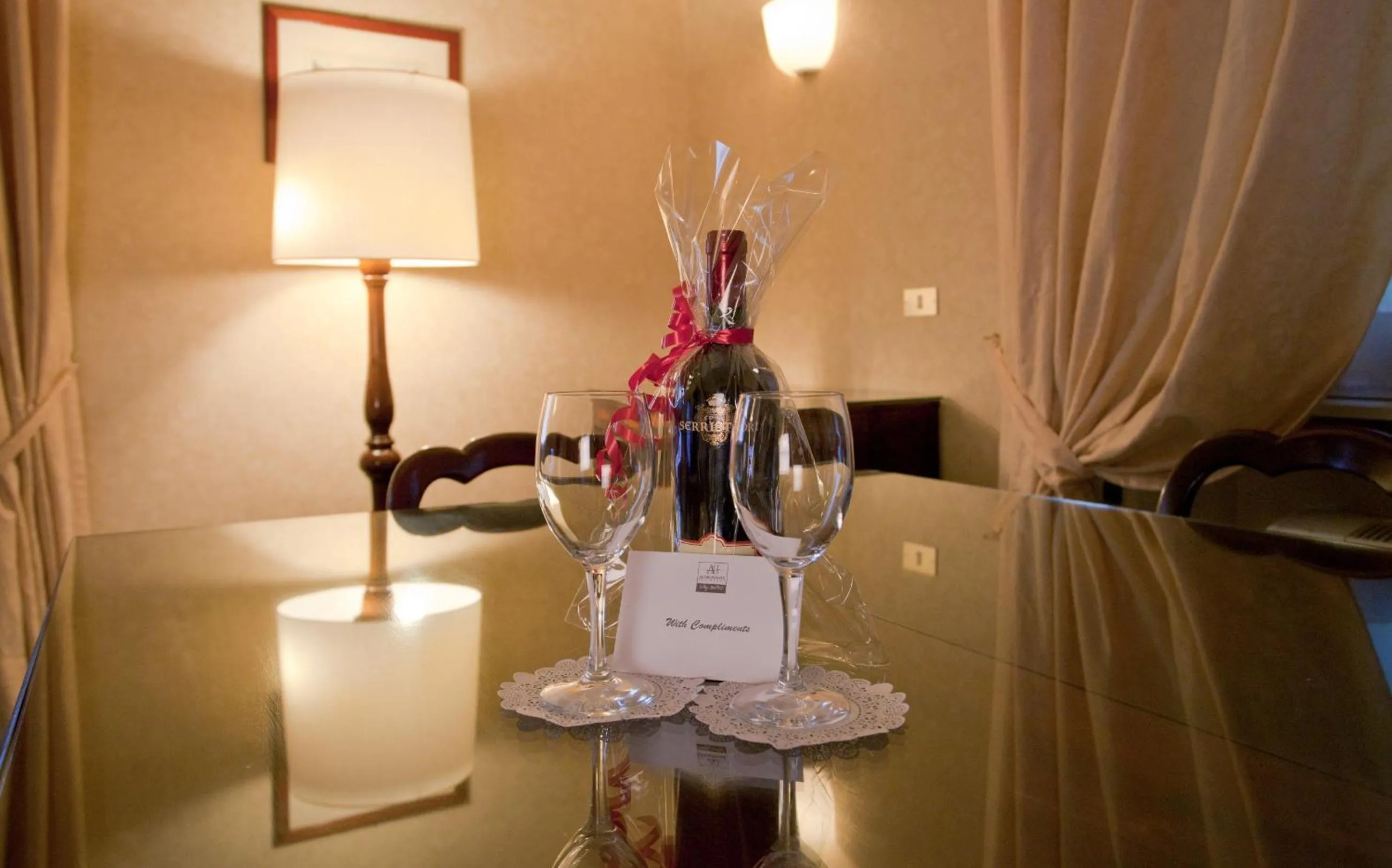 Decorative detail in Aldrovandi Residence City Suites