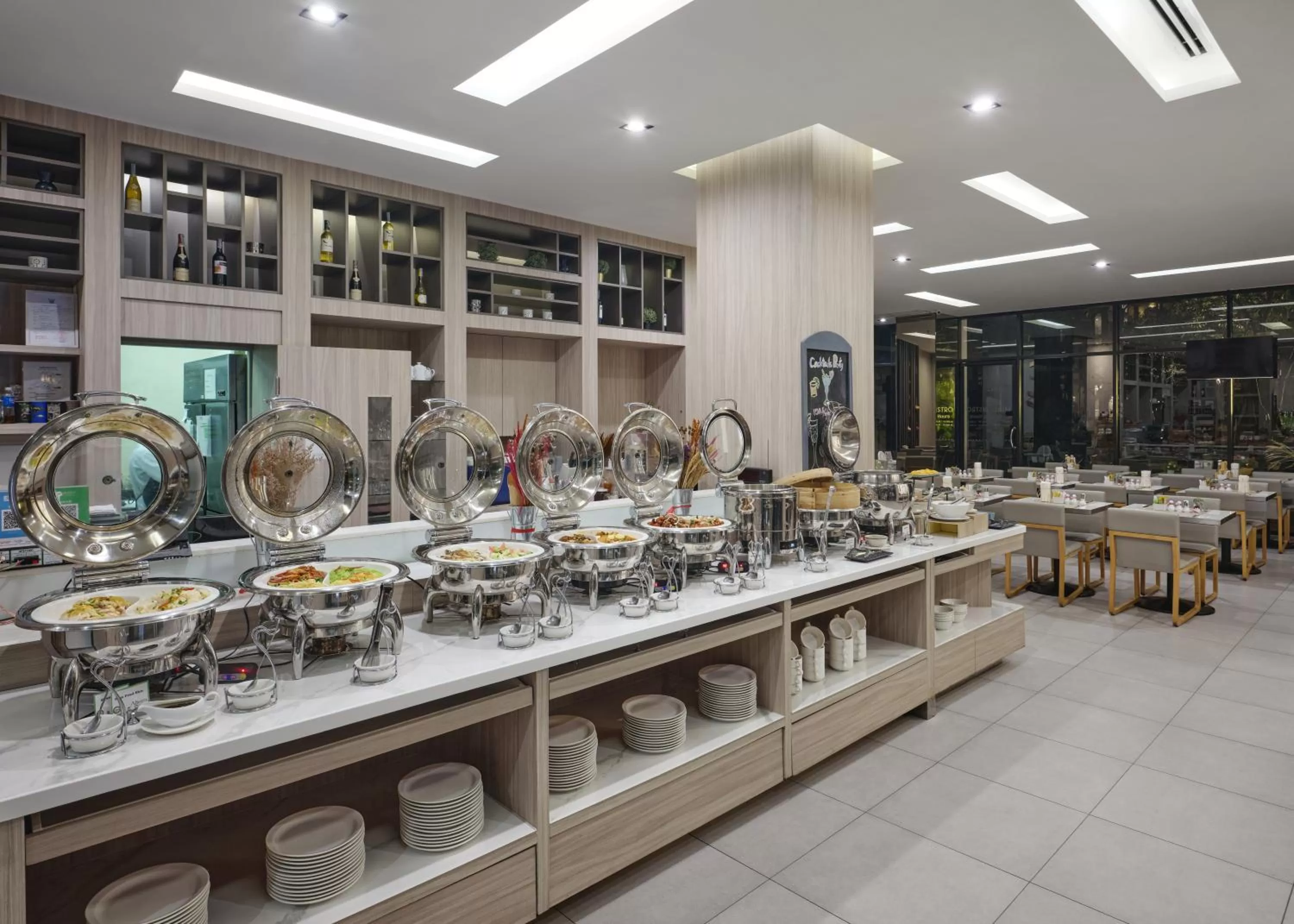 Altera Hotel and Residence by At Mind